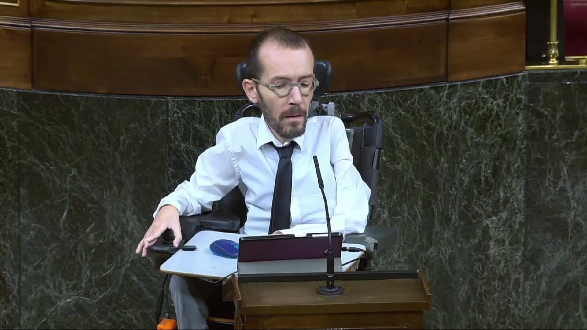 Pablo Echenique: &quot;Estoy orgulloso de que se vaya a reconocer la eutanasia&quot;