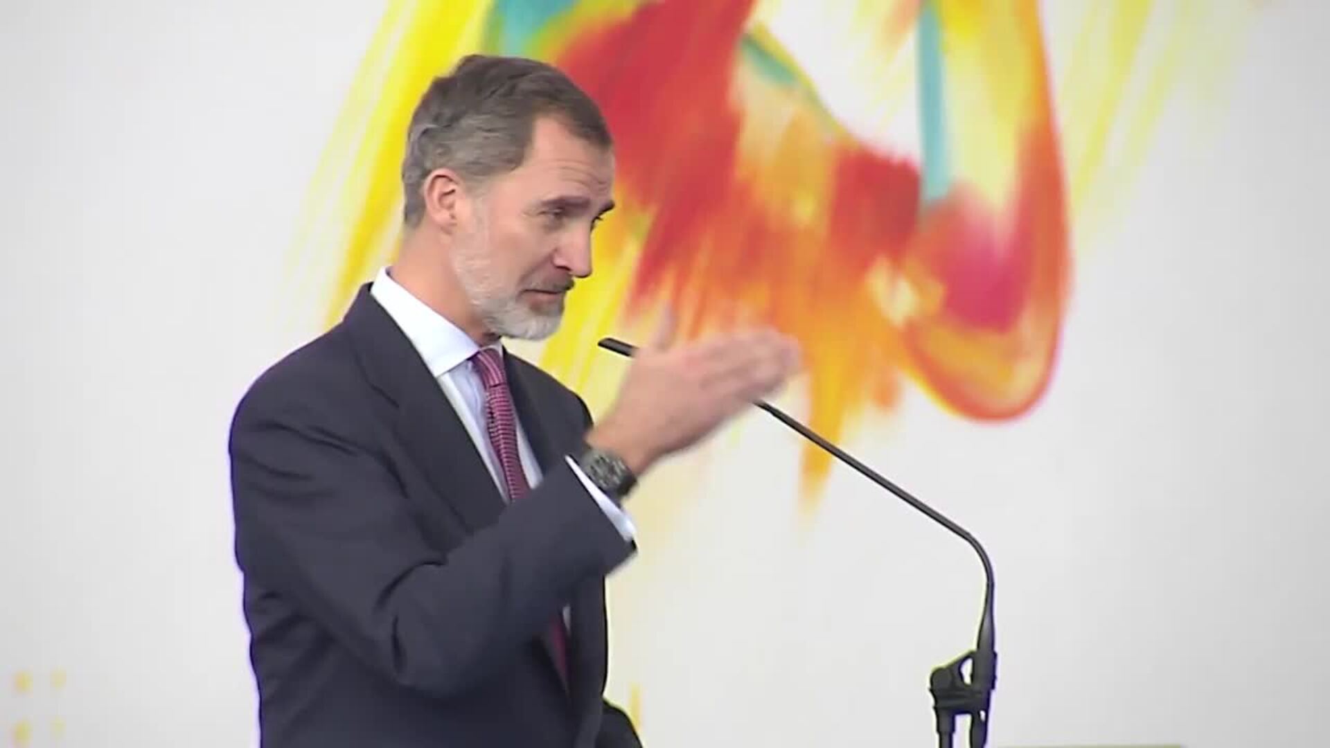 Écija se vuelca con Felipe VI y Letizia en la primera visita real al municipio