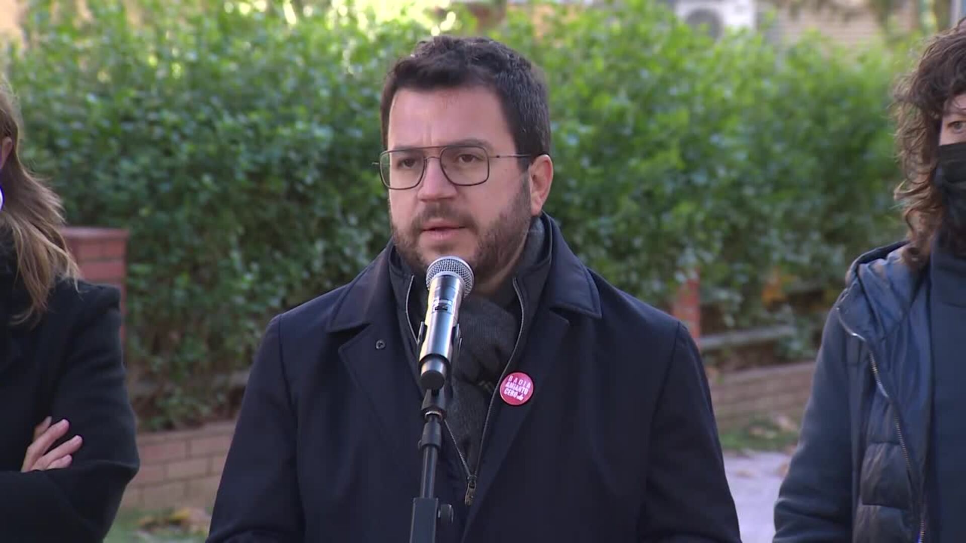 Aragonès anuncia 4,5 millones de euros para retirar el amianto de Badia del Vallès (Barcelona)