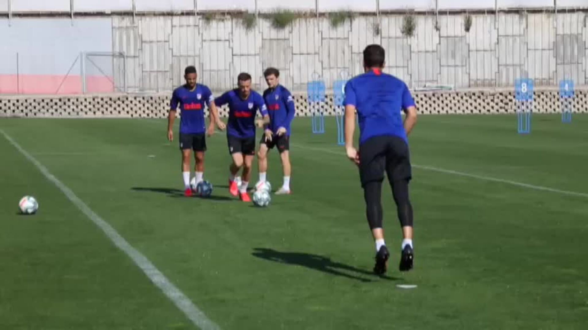 El Atlético de Madrid se ejercita en la Ciudad Deportiva Wanda