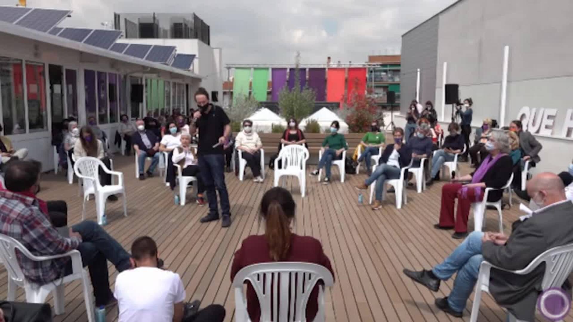 Se niega a pagar a una prostituta y pide a la policía que la eche de su