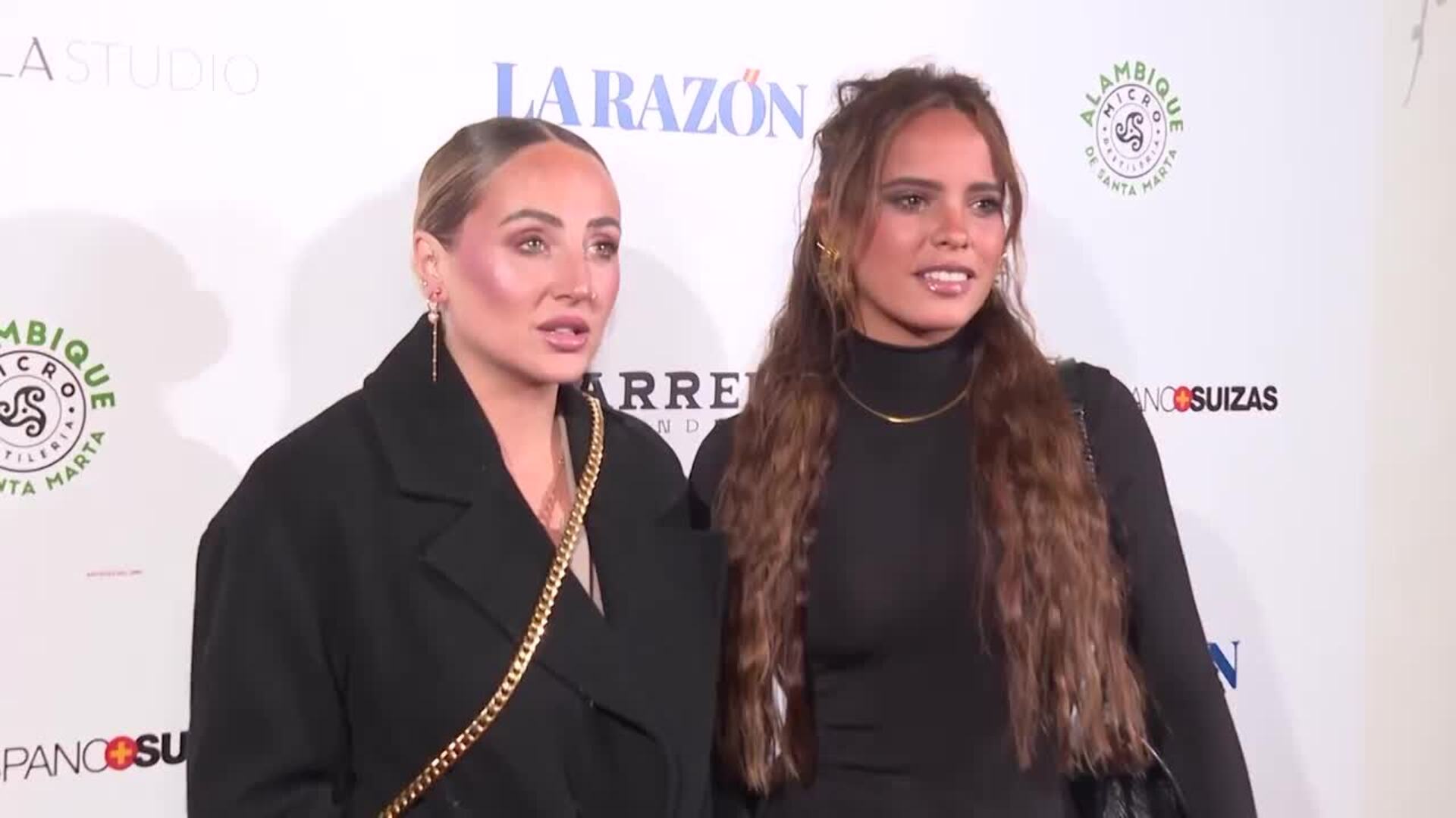 Gloria Camila reacciona a sus imágenes en la noche madrileña con Manuel Cortés