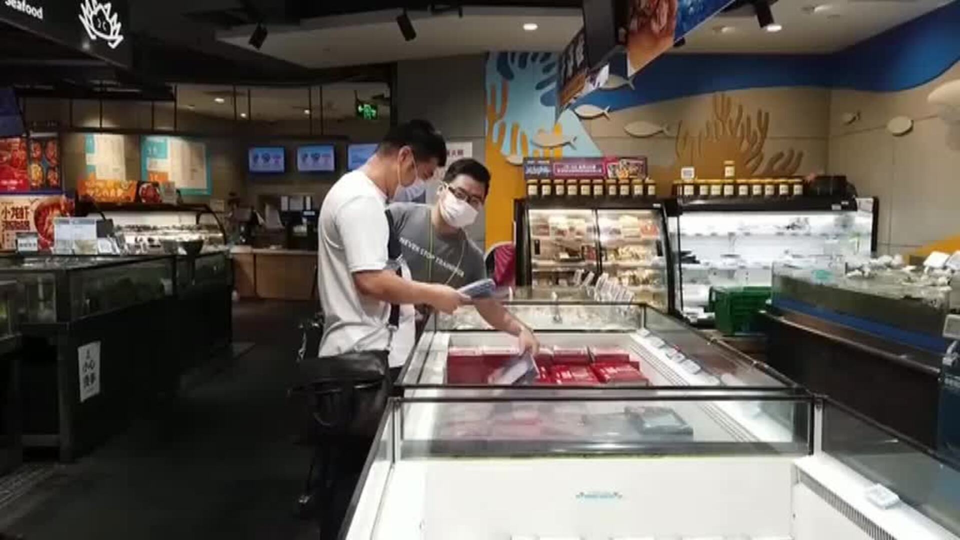 Alerta en China tras detectarse trazas de coronavirus en alimentos congelados