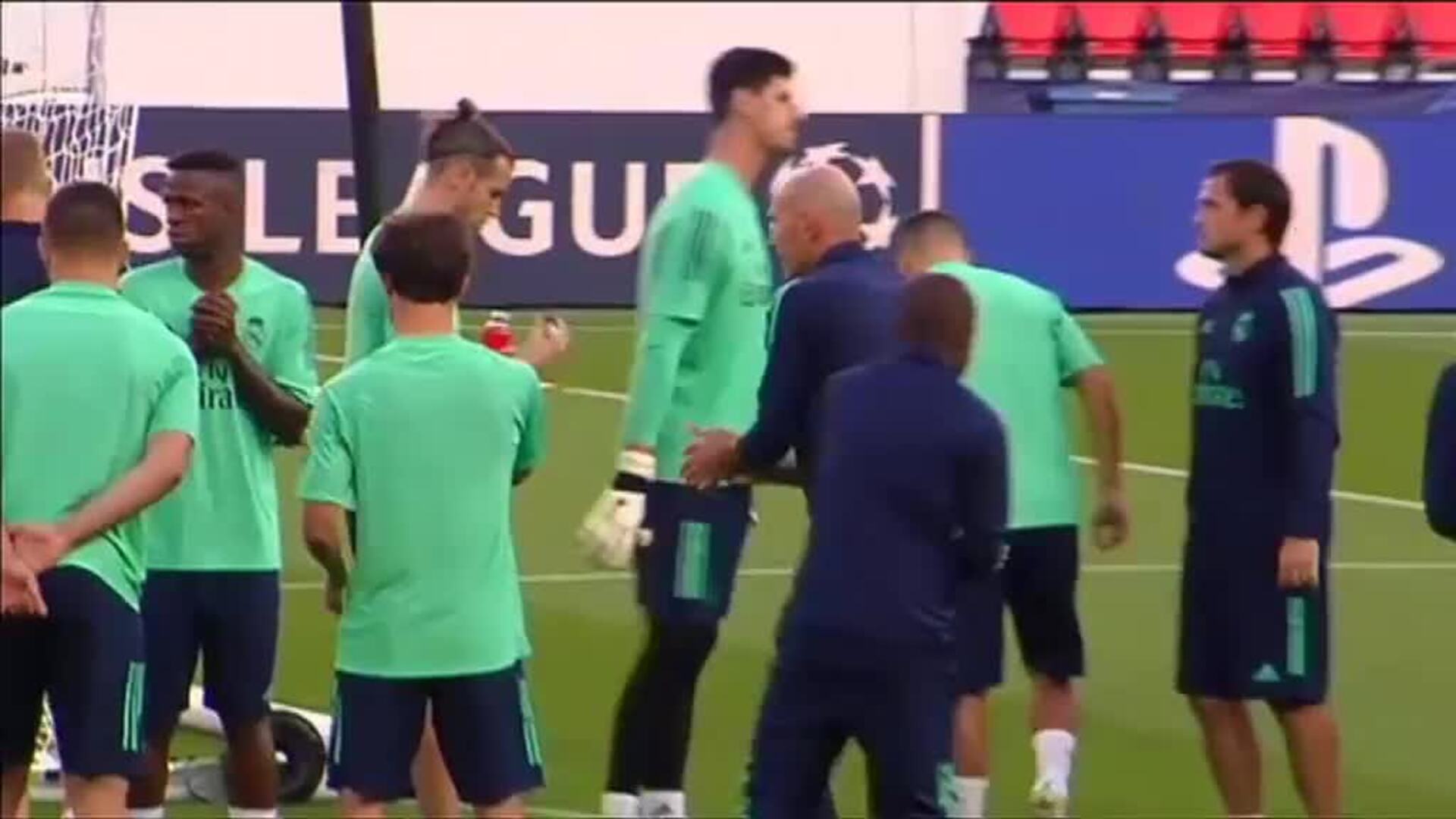 El Real Madrid ultíma sus preparación para el duelo contra el PSG en Champions