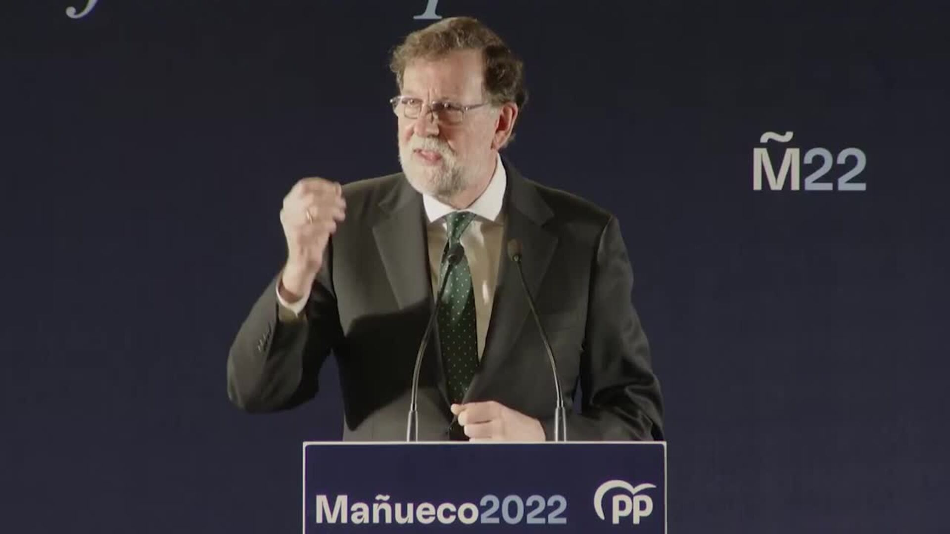 Rajoy reivindica la moderación del PP ante el hartazgo de extremistas