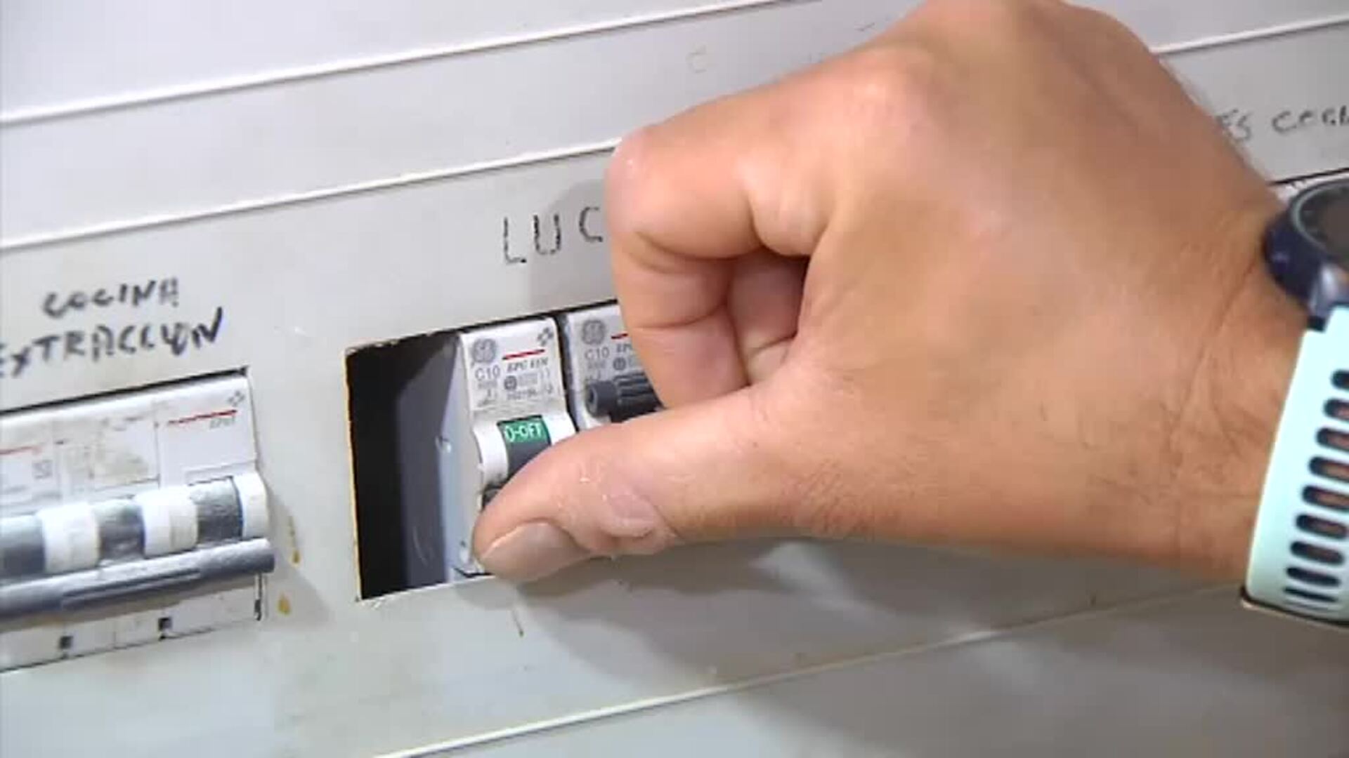 El desorbitado recibo de luz de una pizzería en Granada