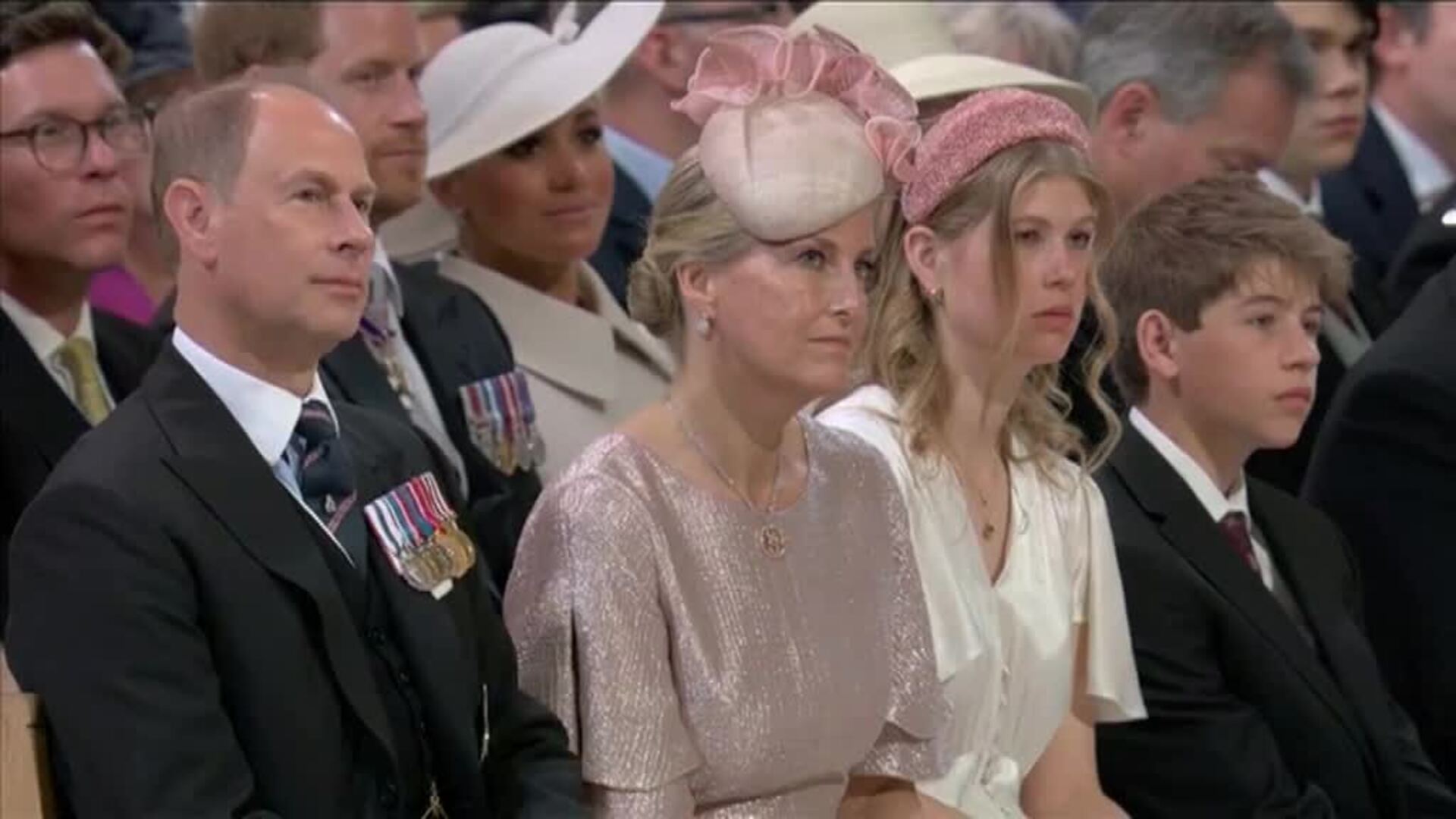 Continúan las celebraciones por el jubileo de la Reina Isabel II