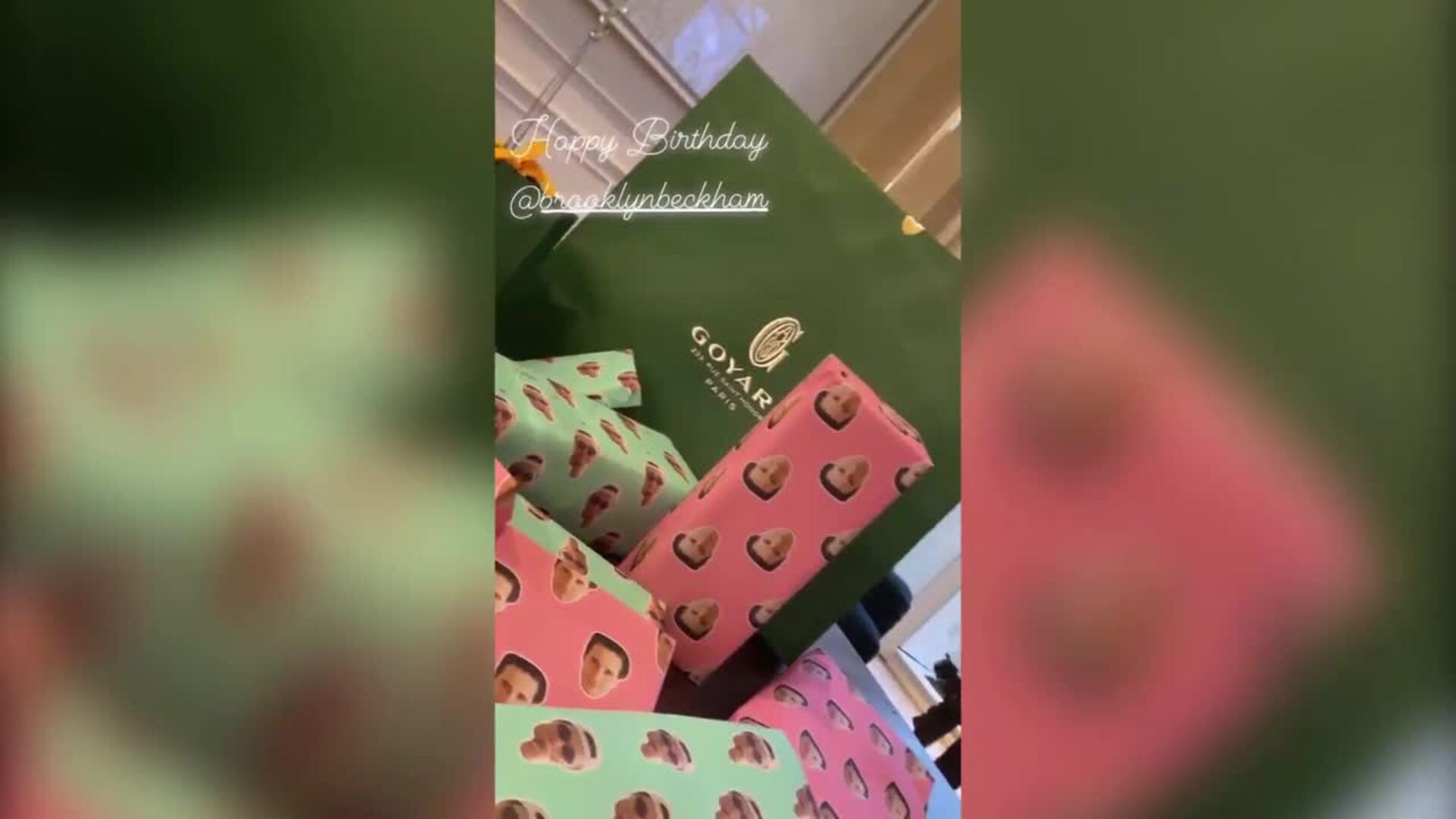 Victoria y David Beckham felicitan a su hijo Brooklyn con las mejores fotos