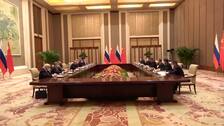 Rusia respalda a China en Taiwán y Pekín le compra 10.000 millones de metros cúbicos de gas natural