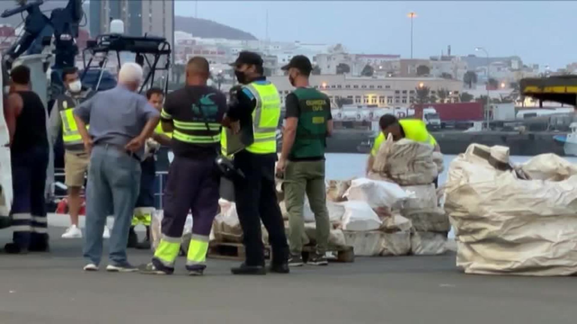 Interceptado el sur de Gran Canaria un pesquero con más de 2.500 kilos de cocaína