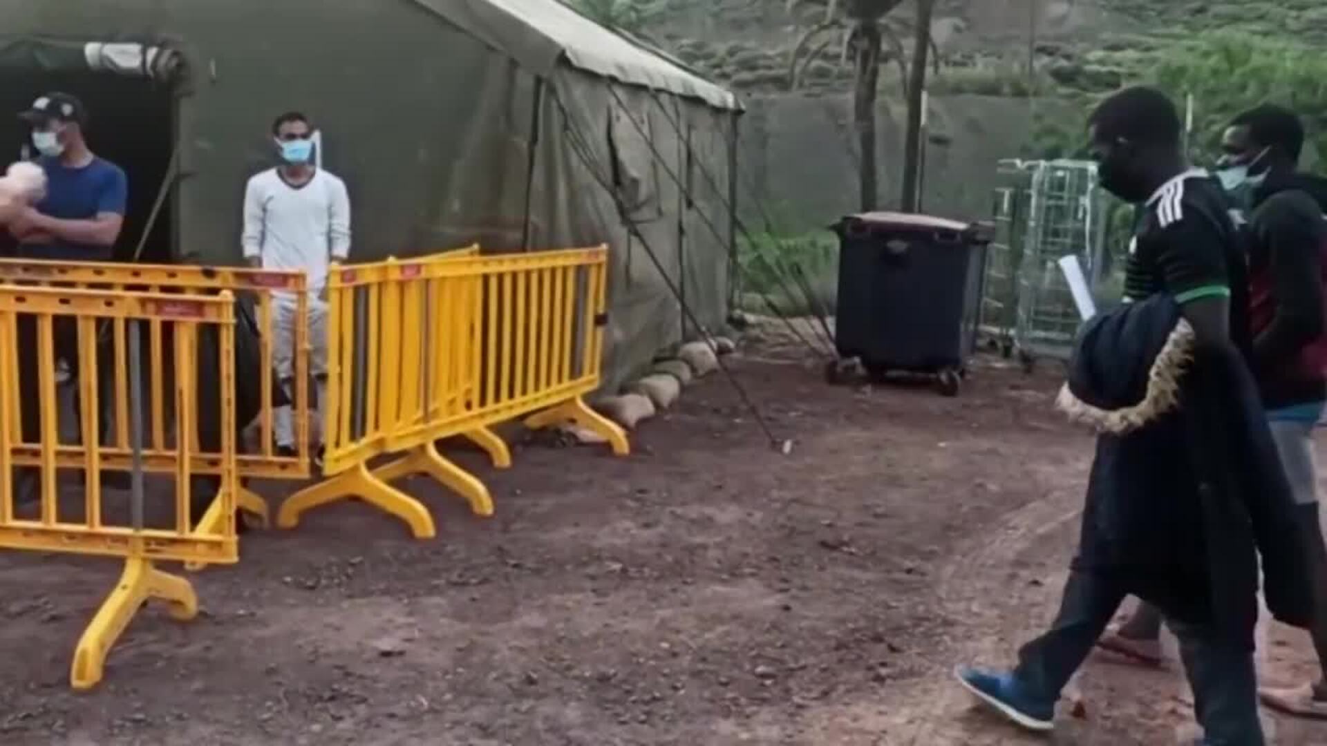 Más de 3.200 migrantes llegaron a España en el primer mes de 2021