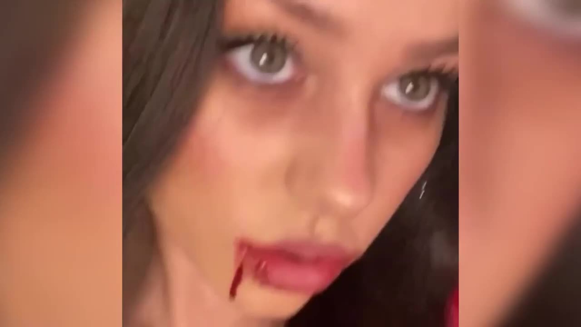 Ester Expósito, ¿con el corazón ocupado de nuevo?