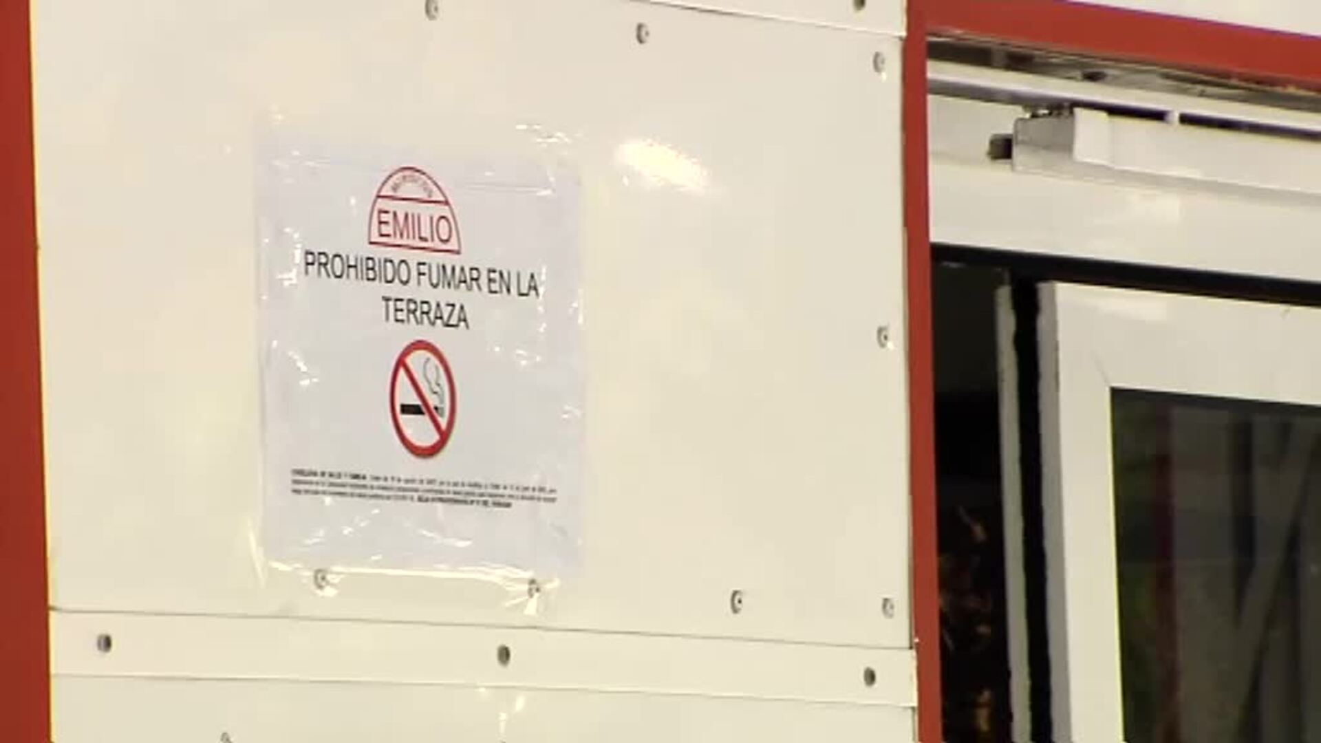 Un juez anula la prohibición de fumar en la calle y la obligatoriedad de las mascarillas en Alcázar de San Juan