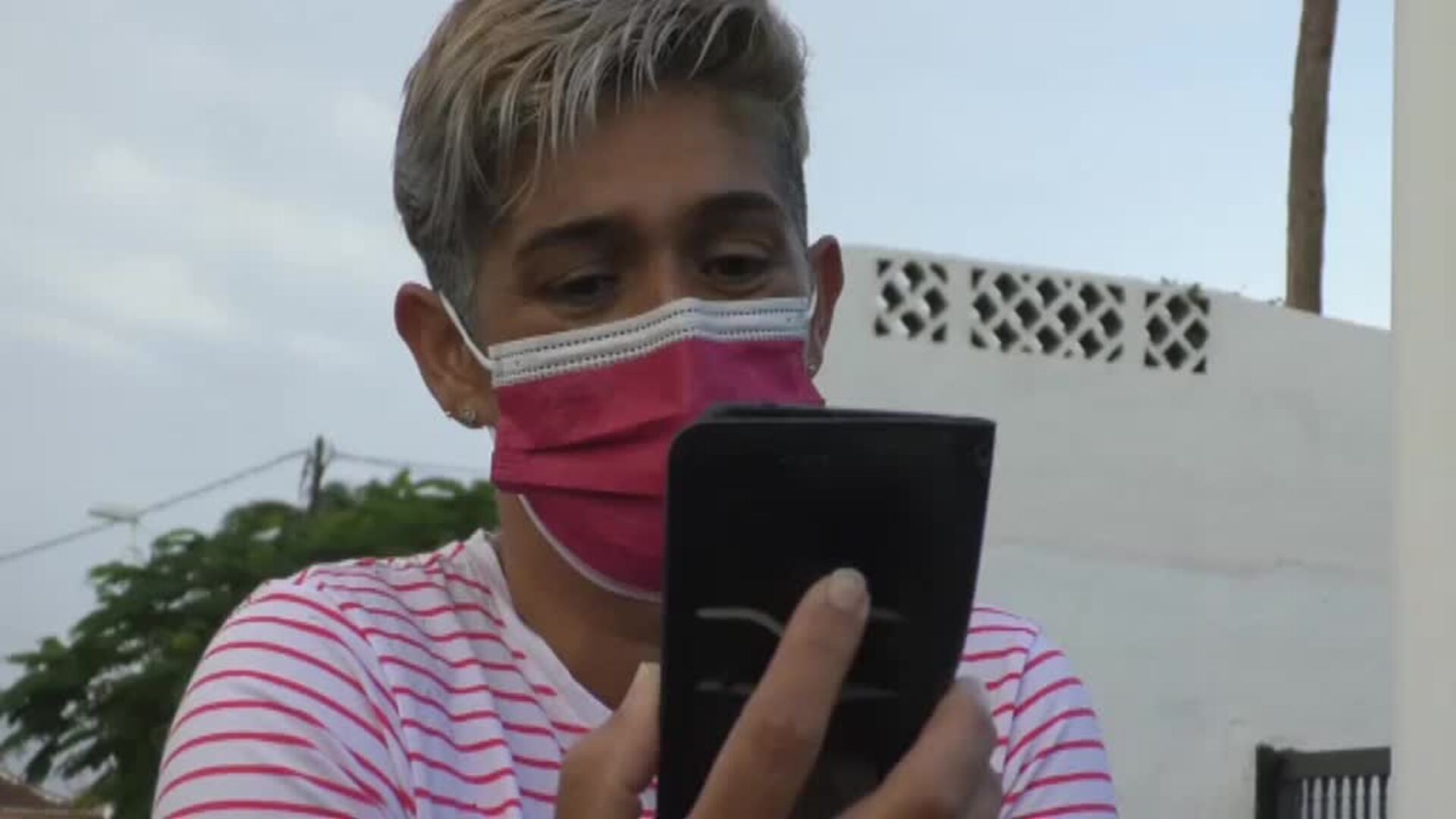 Vidas rotas en Todoque, un barrio sepultado bajo la lava