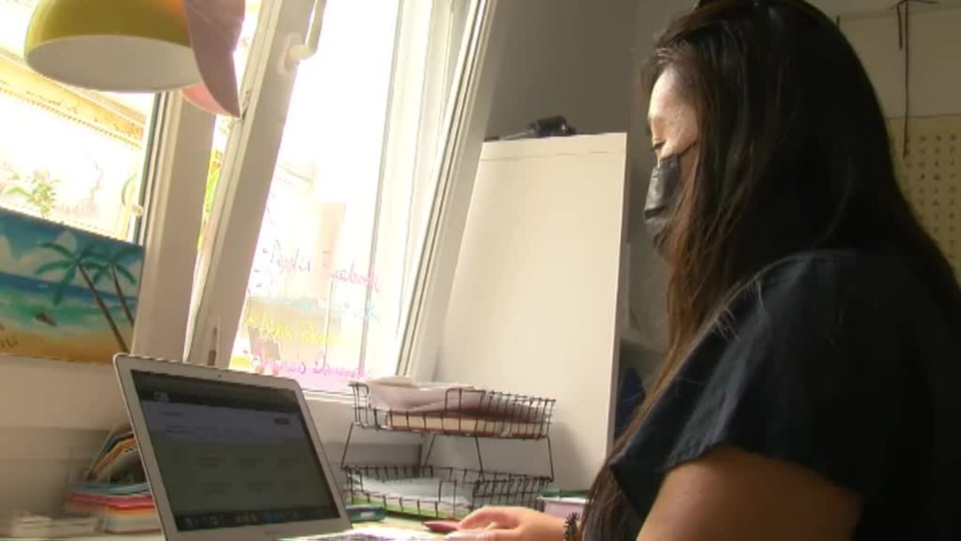 El teletrabajo se complica con la subida del precio de la luz