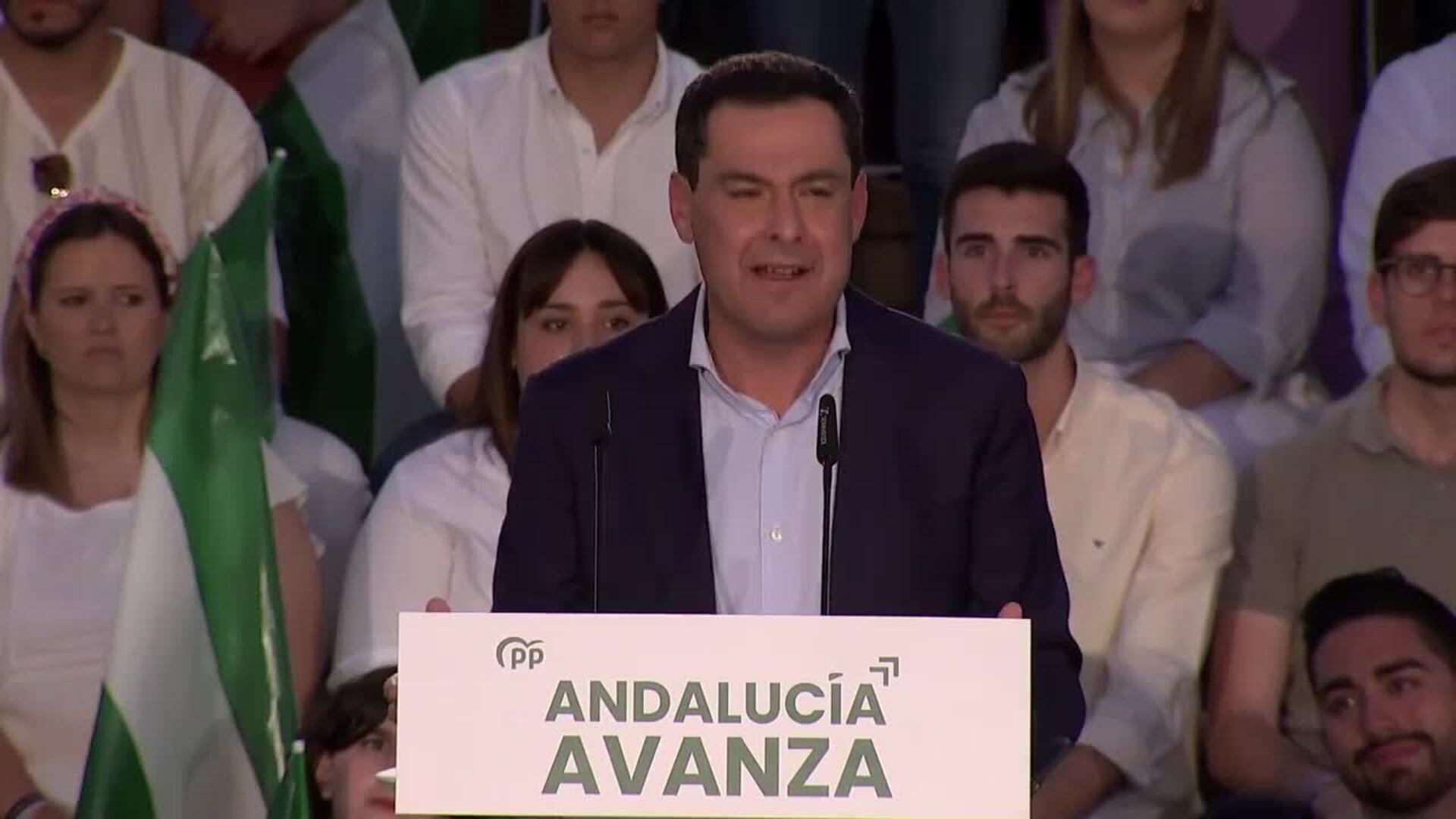 Moreno (PP) pide en Málaga ayuda para una mayoría suficiente