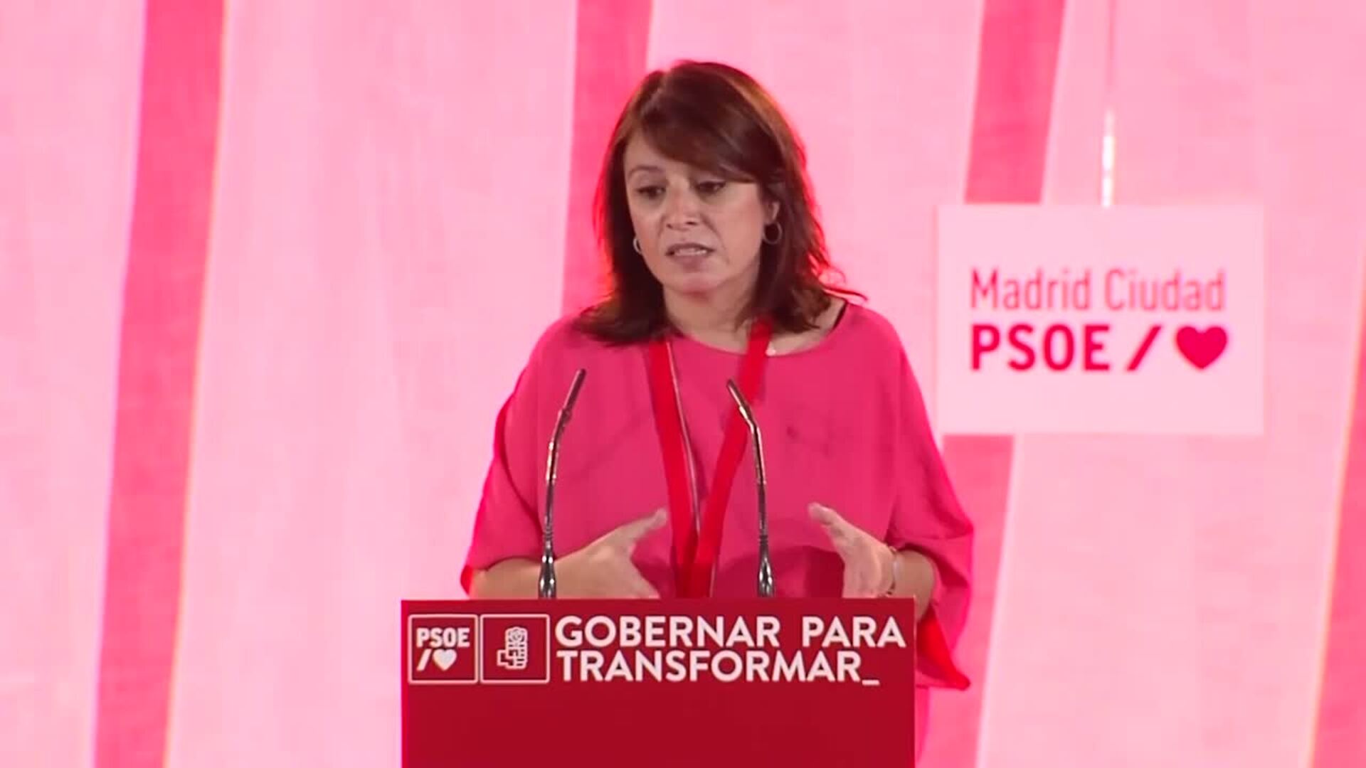 Lastra dice que el PP solo quiere ciudadanos &quot;callados y sin derechos&quot;