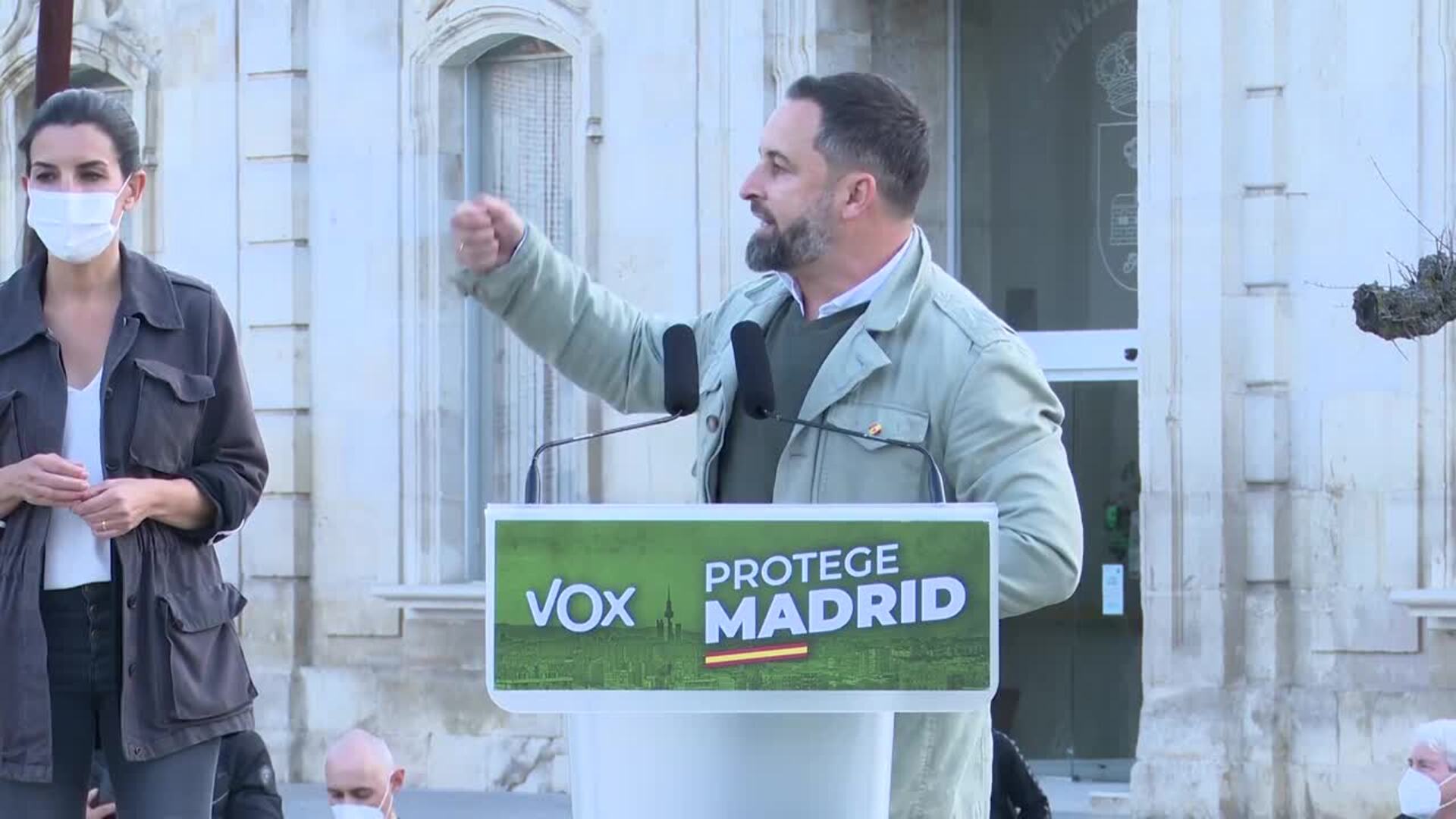 Abascal dice que Vox es el único que &quot;pisa las calles y los barrios&quot;
