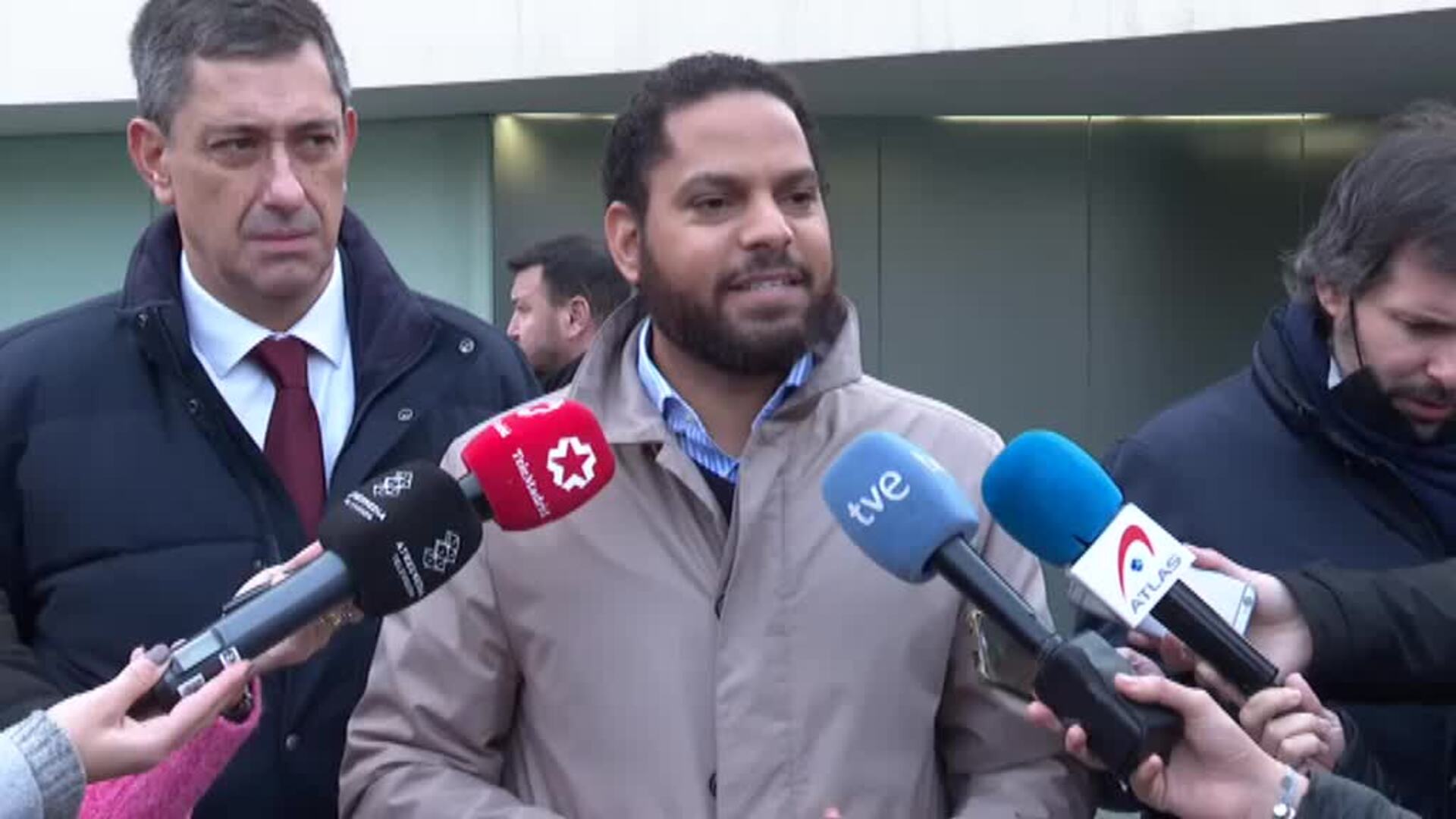 Vox presenta una denuncia por los tweets contra el niño de Canet y amenaza con denunciar a Aragonés