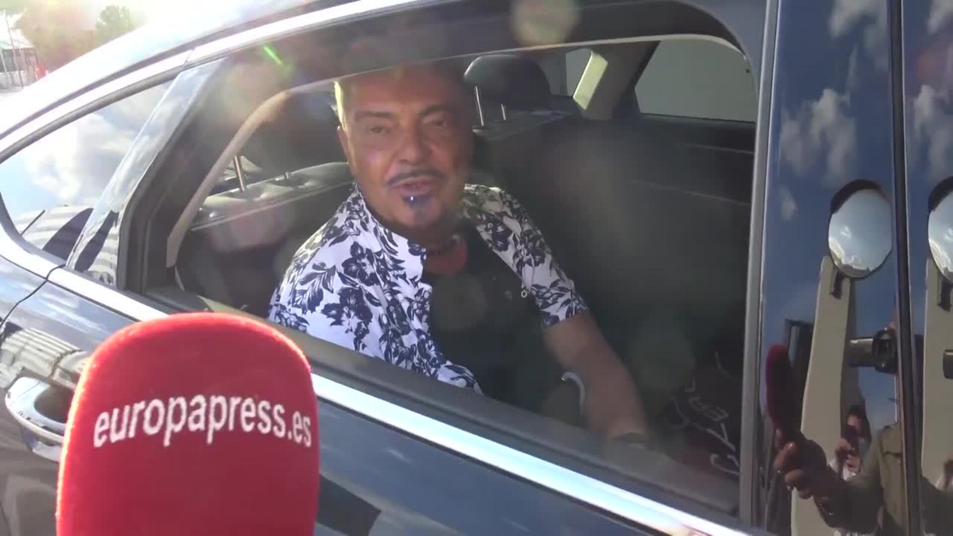 Antonio Canales muestra su apoyo a Rocío Carrasco