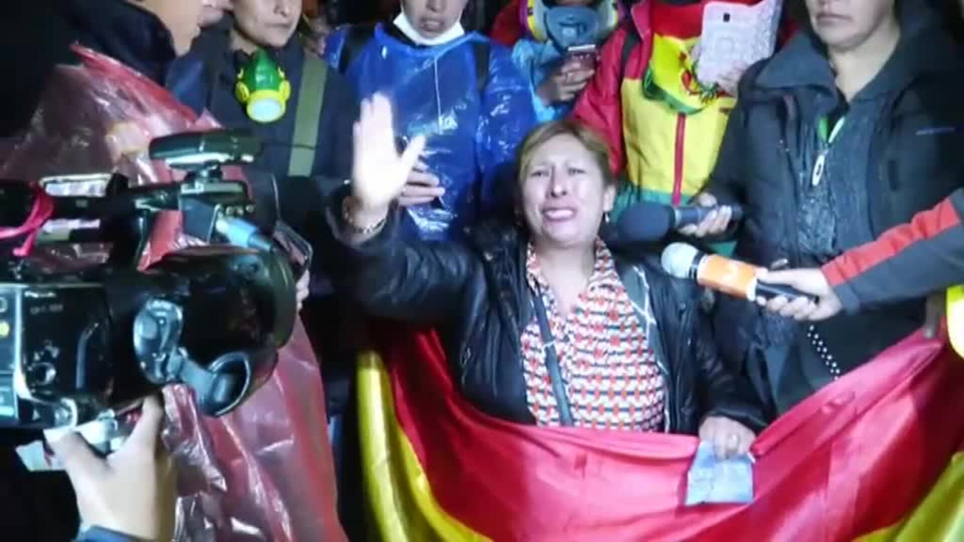 Crece la tensión en Bolivia tras los motines de varias unidades policiales