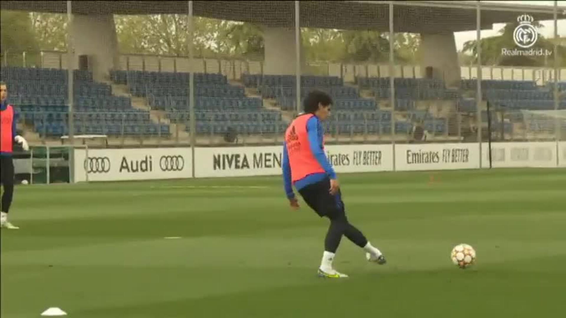 El Real Madrid pone a punto la maquinaria para verse las caras con el Manchester City