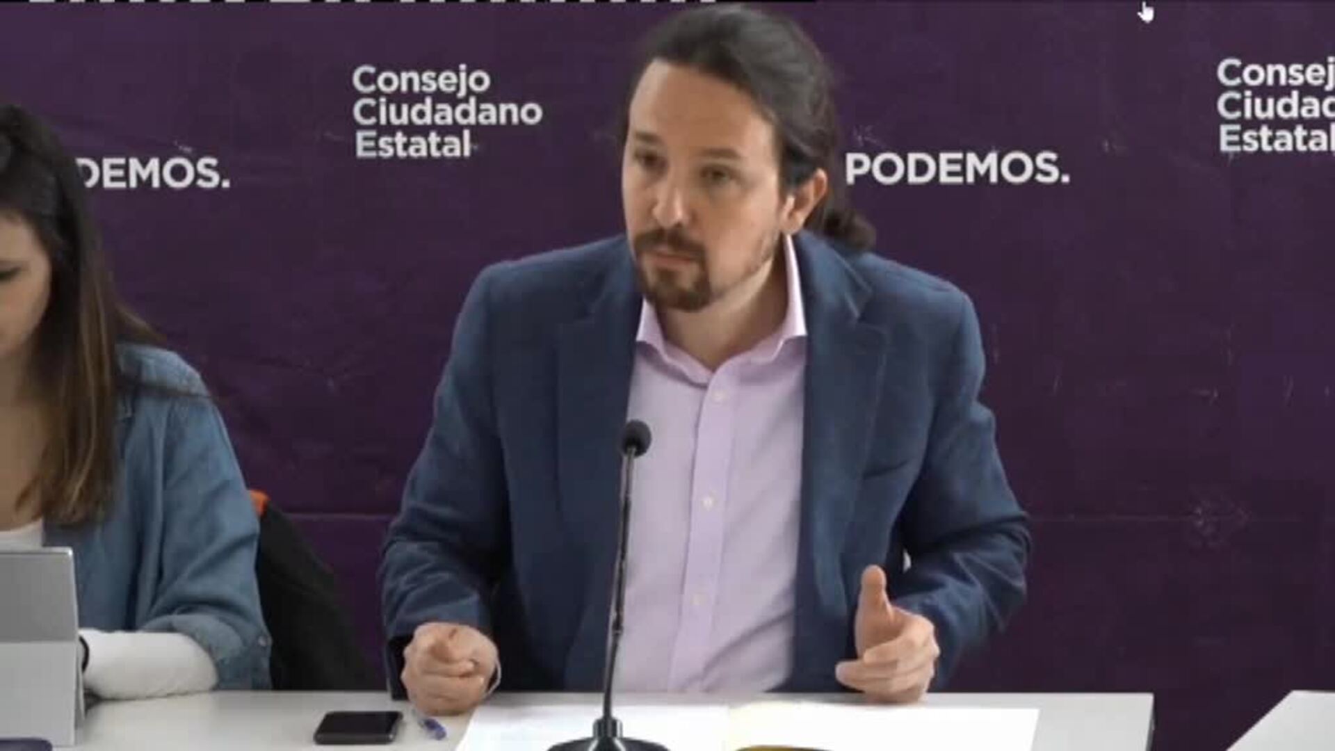 Iglesias reconoce que habrá &quot;límites y contradicciones&quot; por el &quot;peso modesto&quot; de Podemos en el Gobierno