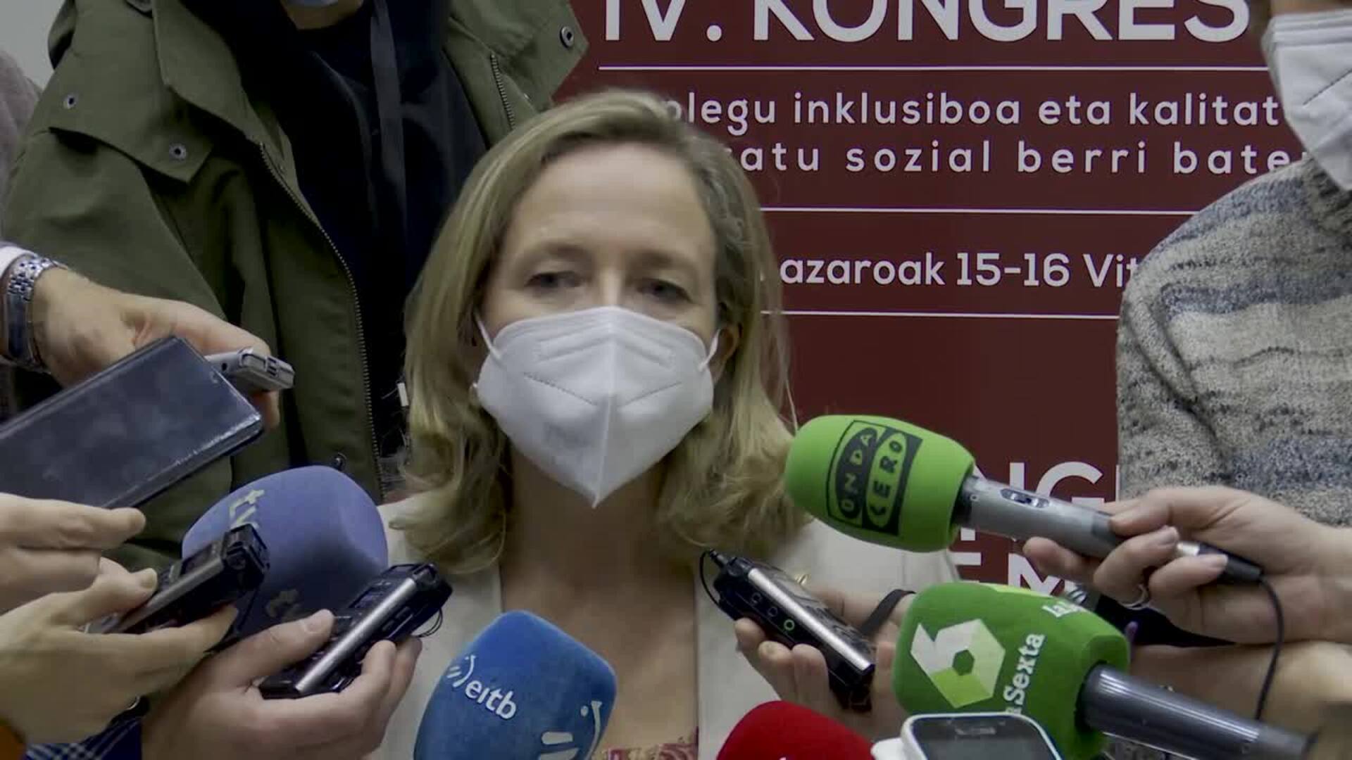 Calviño espera el apoyo de los agentes sociales en la mejora de la pensiones