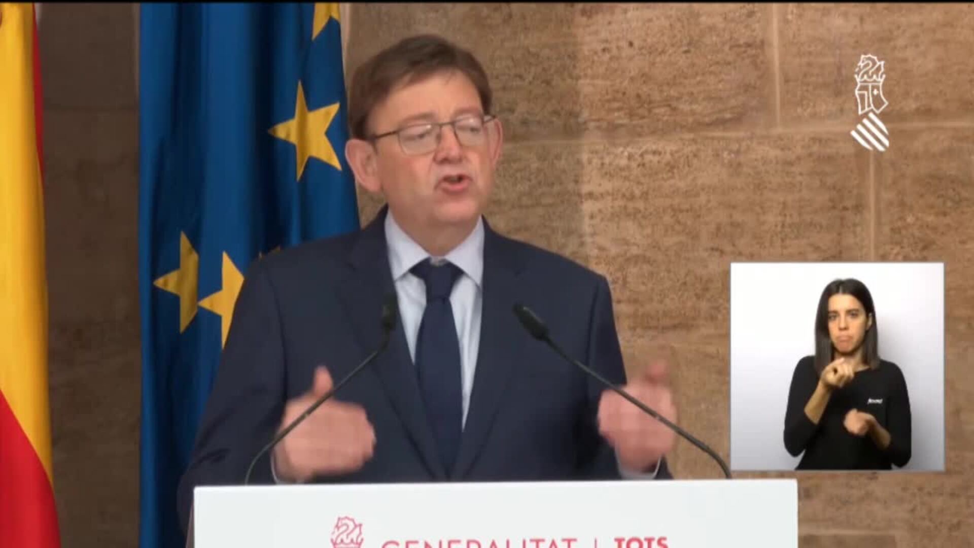 Puig critica a las CCAA que van &quot;permanentemente en contradirección&quot;