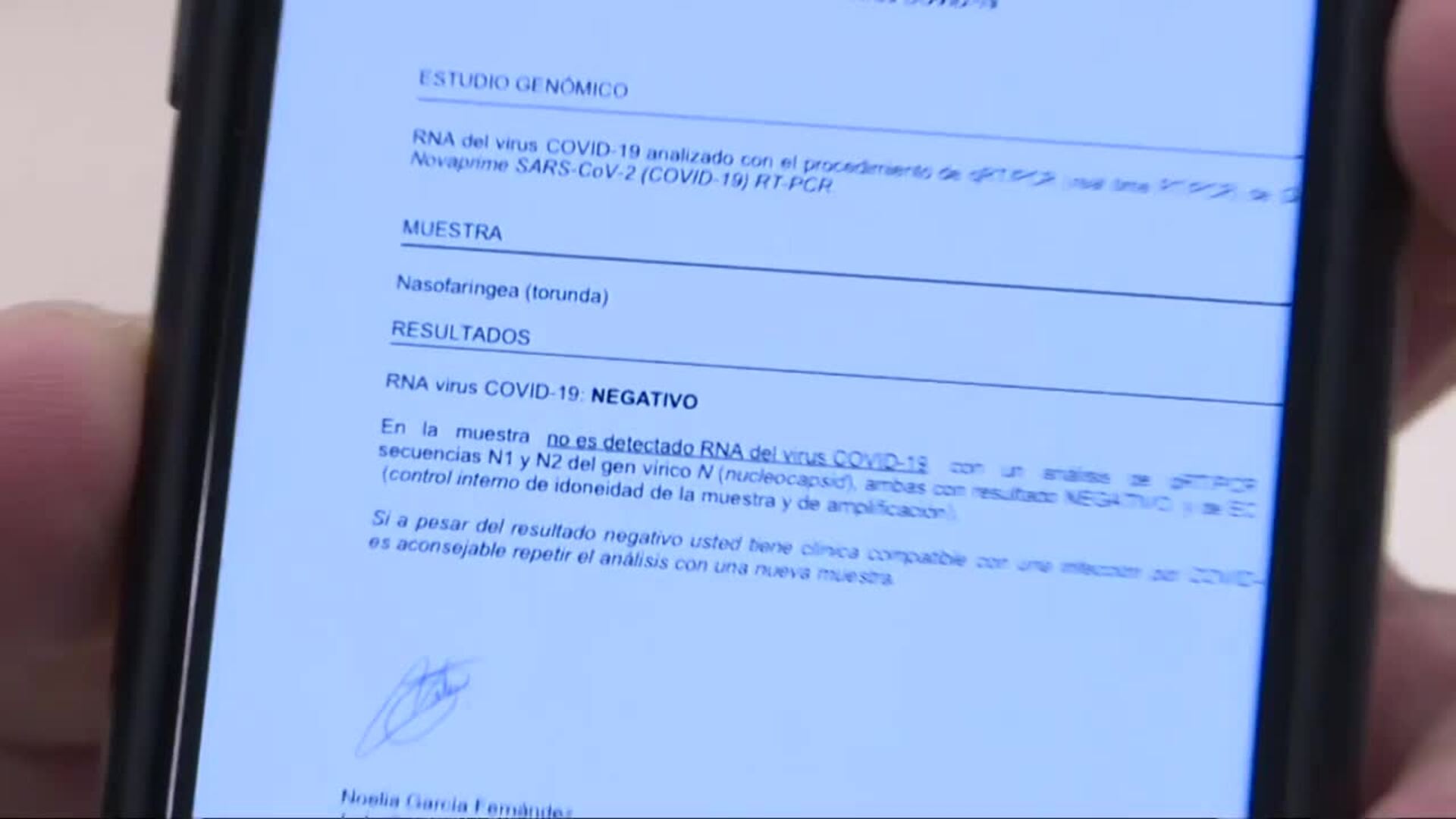 España exige desde hoy una PCR negativa a viajeros internacionales