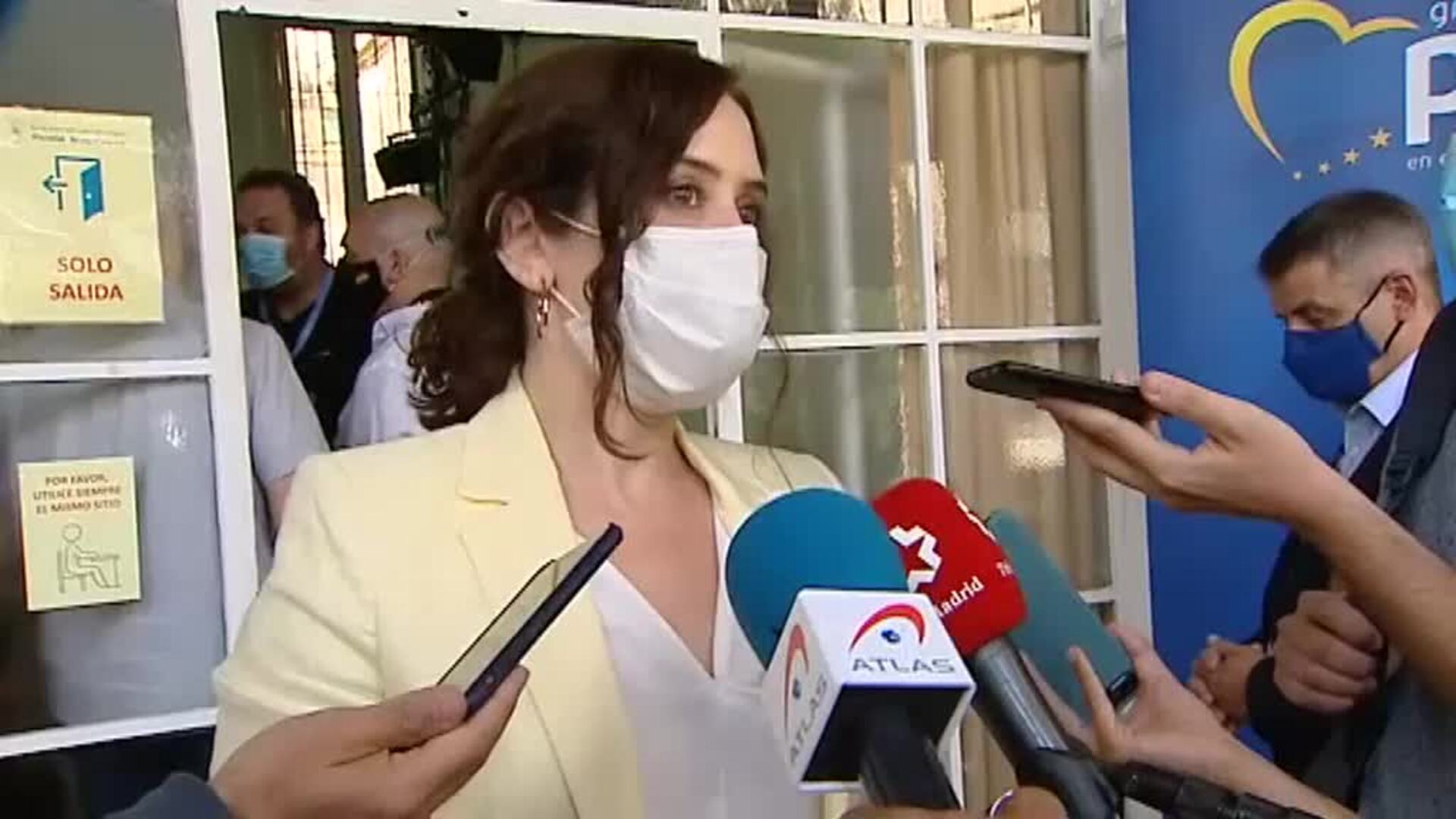 Díaz Ayuso sobre el uso obligatorio de mascarillas: &quot;La administración no puede seguir al ciudadano 24 horas&quot;