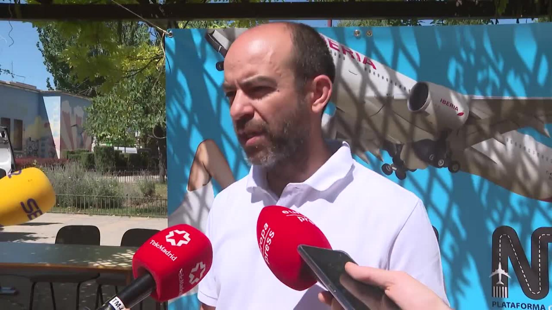 Plataforma contra la ampliación de Barajas explica sus críticas al proyecto