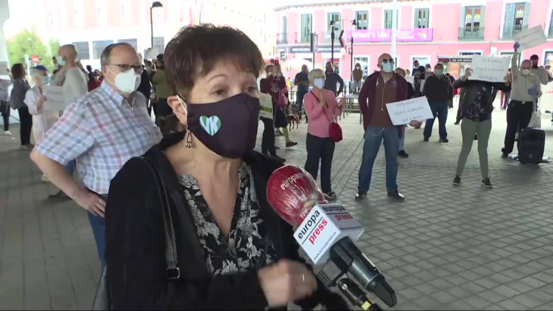 Asistentes a un acto en favor del sector público critican medidas de la CAM