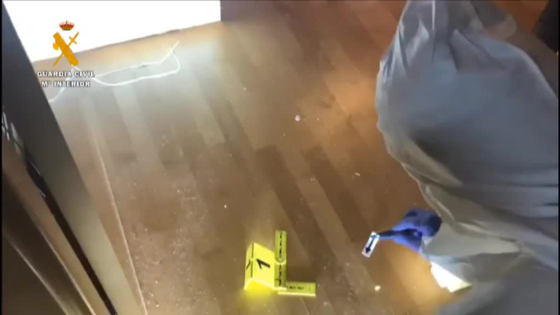 Inspeccionan a fondo la vivienda del presunto asesino del niño de Lardero