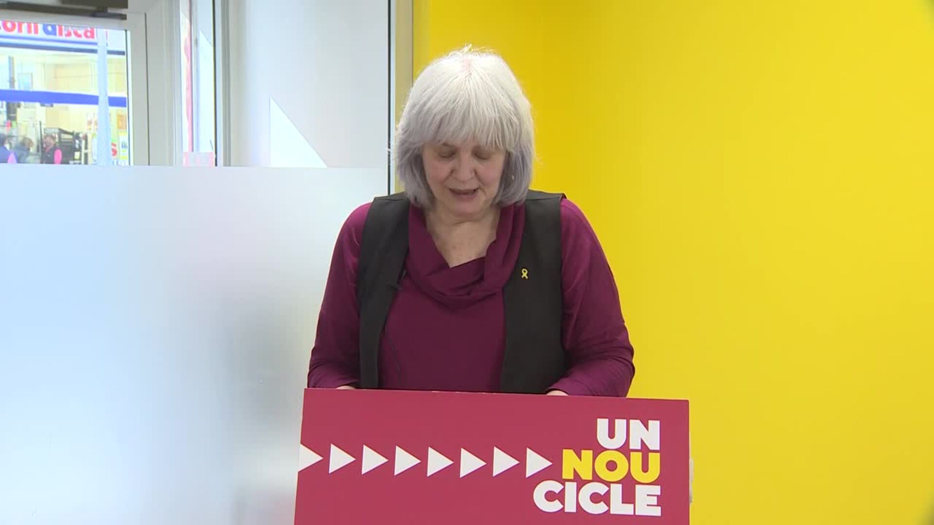 Sabater (CUP) apuesta por crear una banca y una farmacéutica públicas