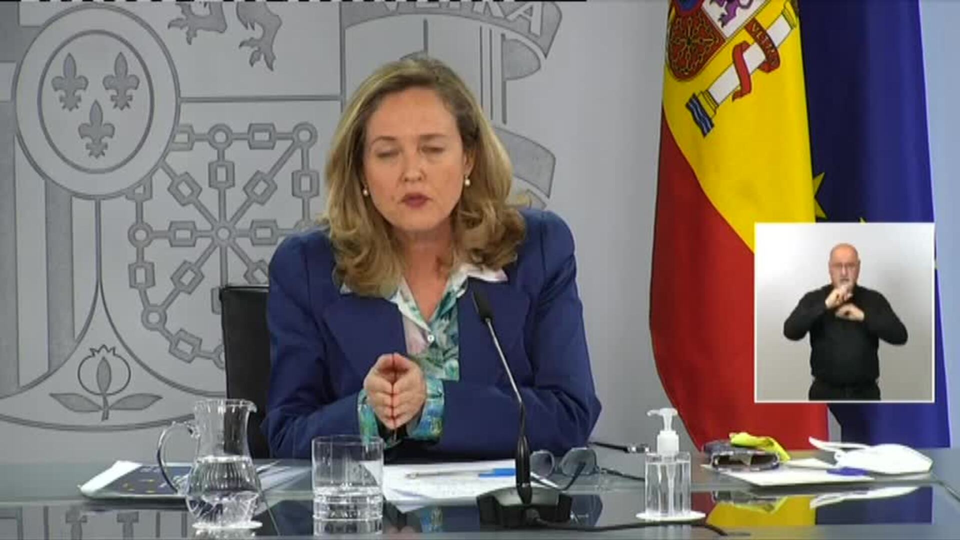 Calviño acusa a Casado de &quot;actitudes miopes&quot; y de pensar &quot;en sus intereses individuales o de corto plazo&quot;