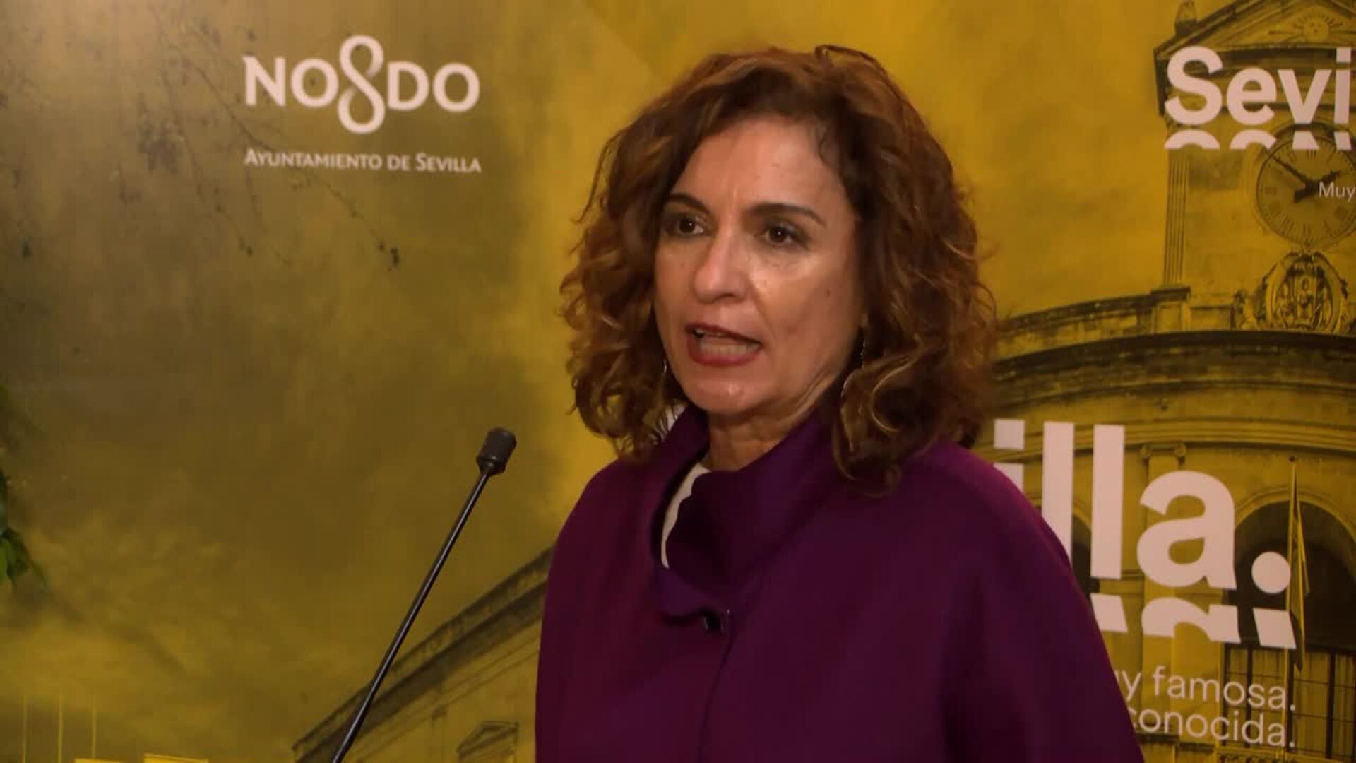 Montero pide a Casado que apoye la reforma laboral