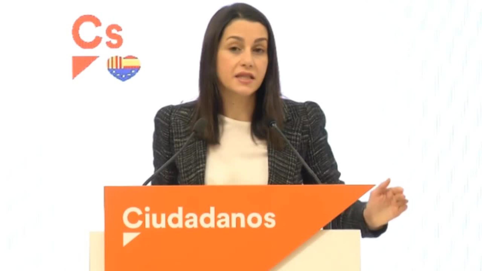 Cs critica a Iglesias por comparar a Puigdemont con exiliados del franquismo