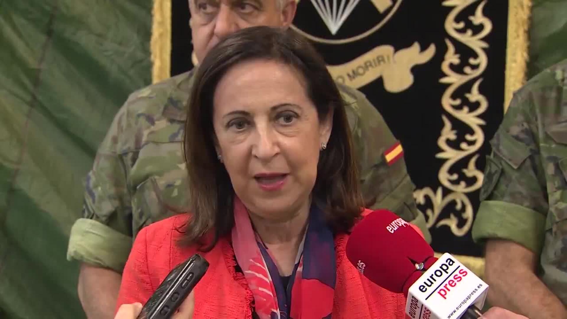 Margarita Robles visita la Brigada Paracaidista &#039;Almogávares&#039; VI