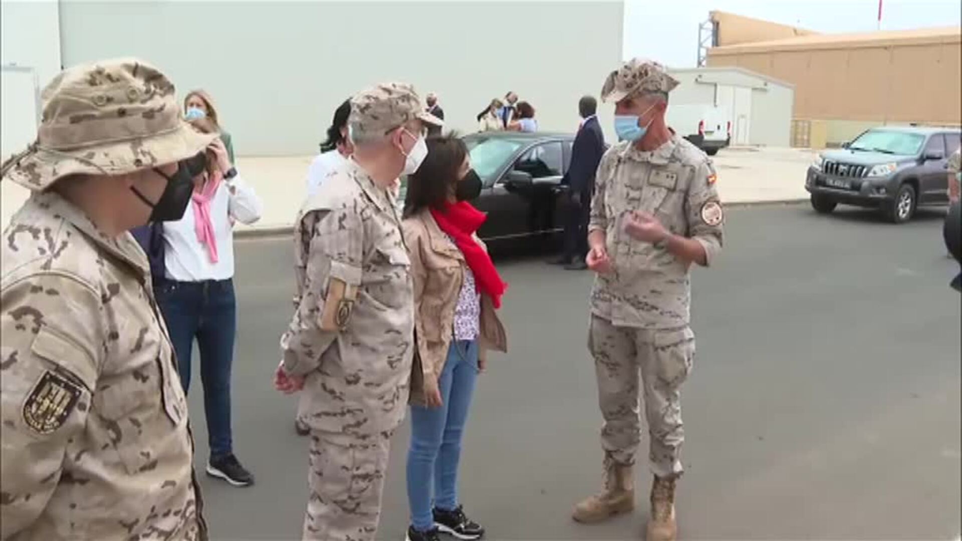 La ministra de Defensa visita a las tropas españolas en Senegal