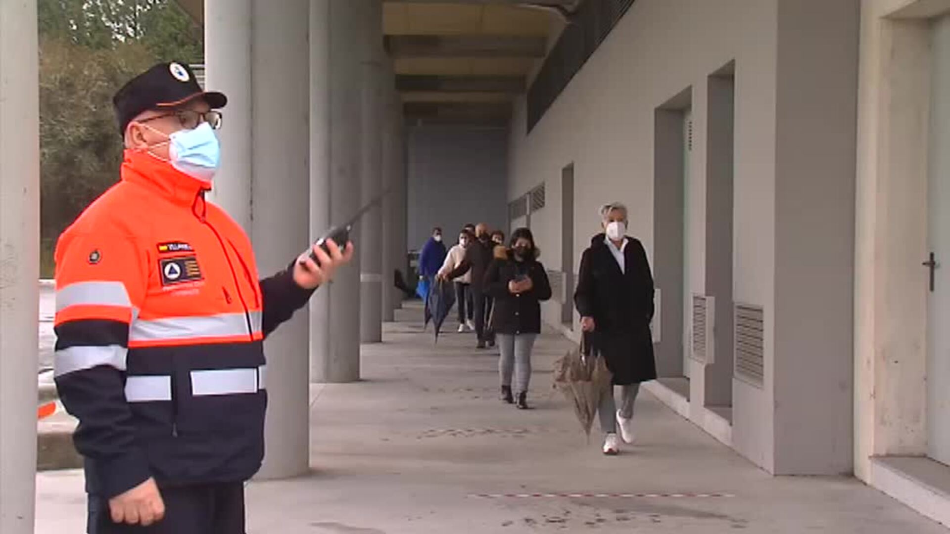 Diez comunidades autónomas están en nivel 4 de alerta por saturación en las UCI