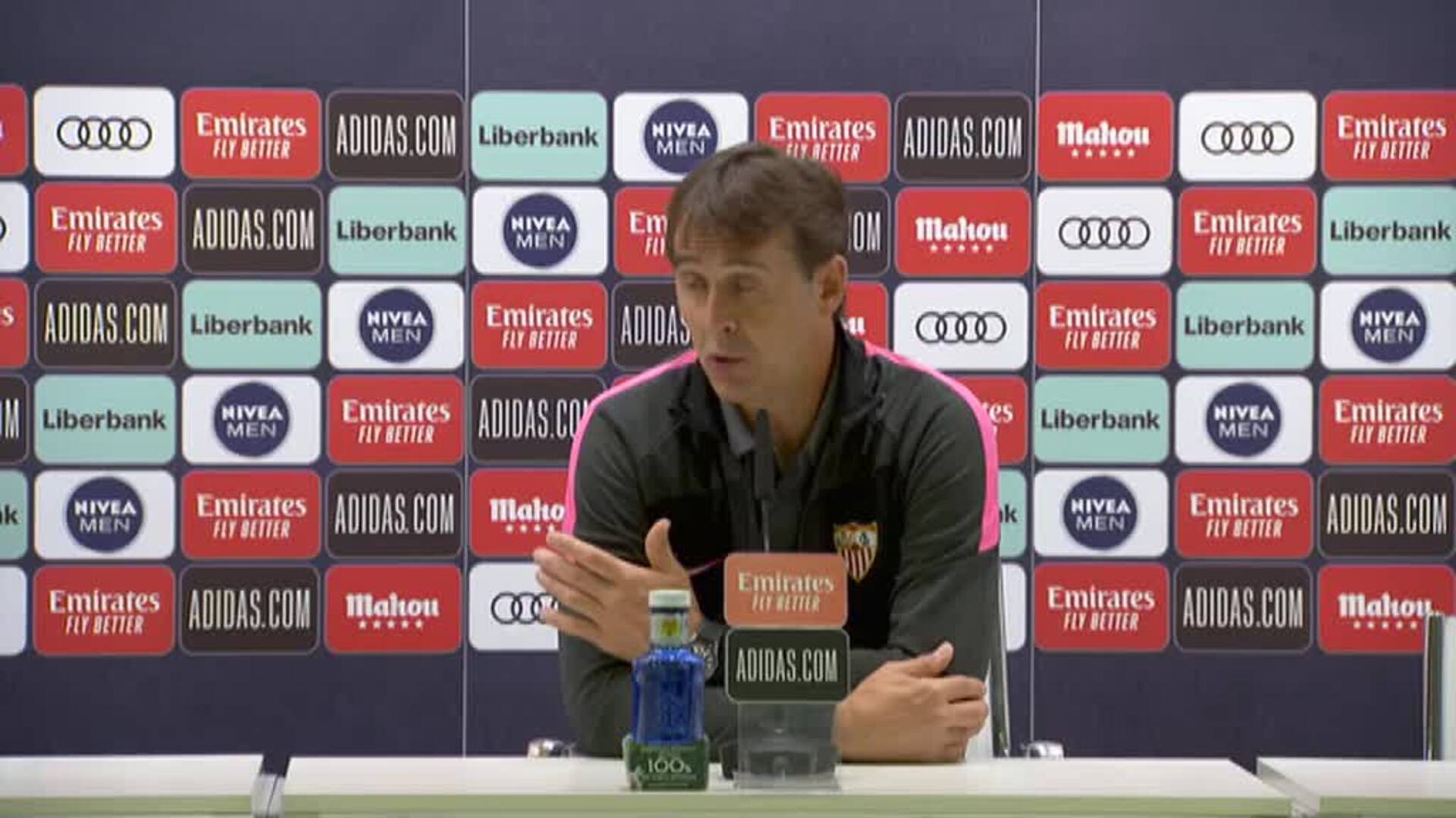 Zidane: &quot;Estoy un poco enfadado, porque me tienen que explicar las reglas de las manos&quot;