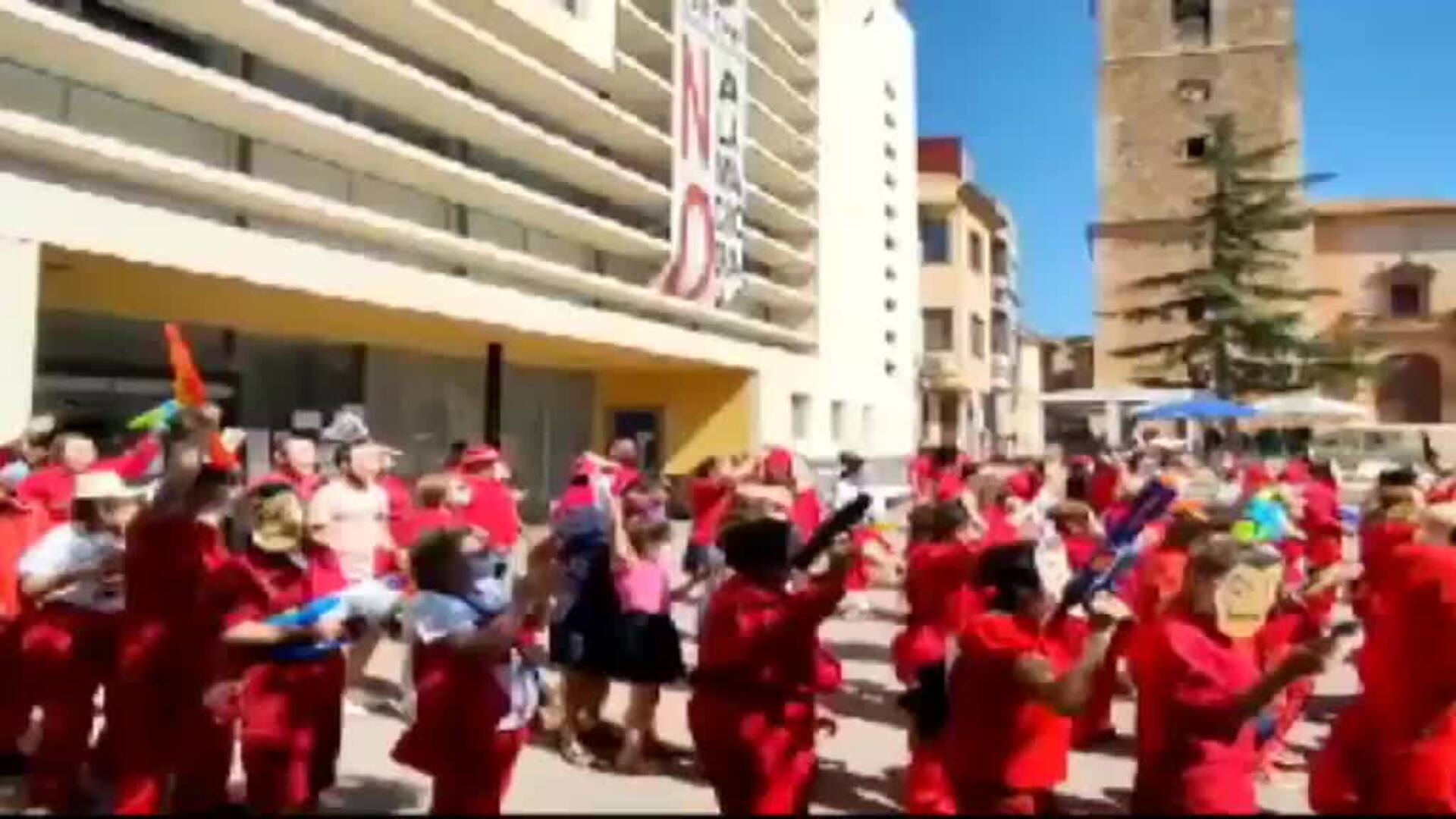 Quintanar del Rey planta cara a la macrogranja de cerdos con un flashmob del Bella Ciao