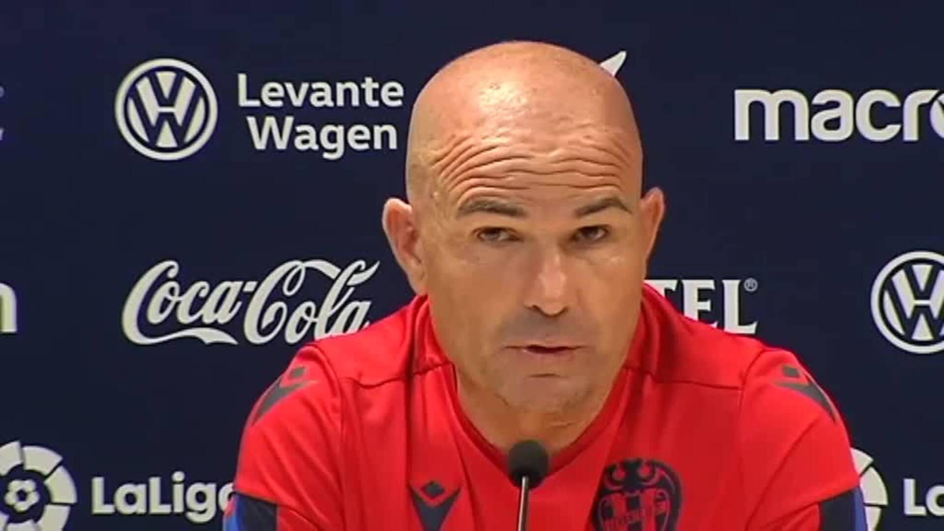 Paco López: &quot;Por trabajo, fe, compromiso y con la ayuda de los 22.000 aficionados, este equipo es capaz de todo&quot;