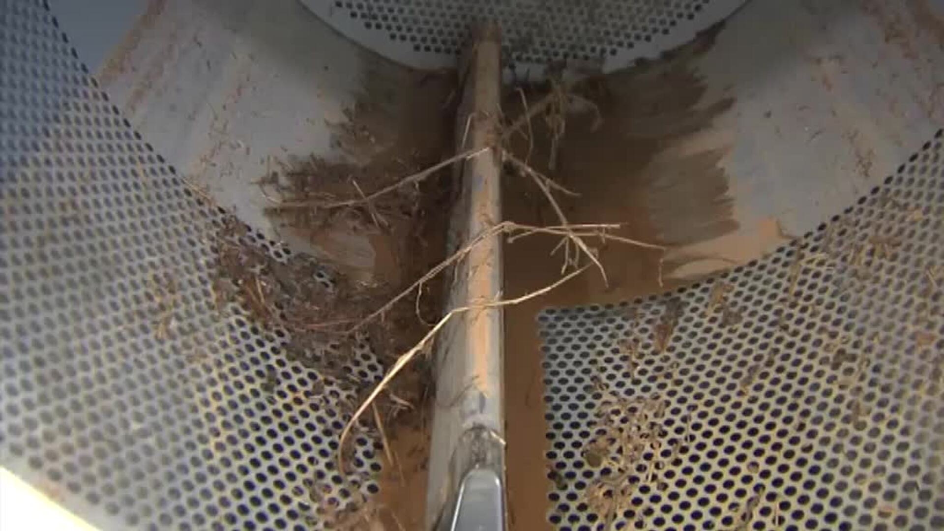 Afectados por la DANA en Lepe aseguran que el agua entró en sus casas como un tsunami