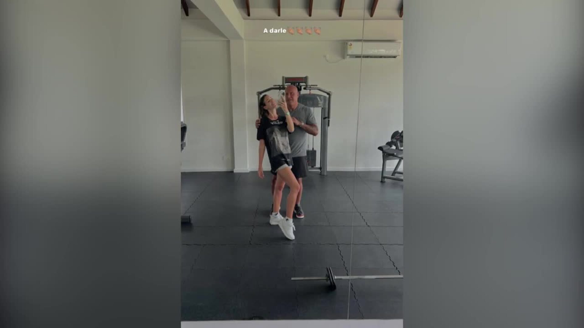 Kiko Matamoros y Marta López dan rienda suelta a la pasión en Maldivas