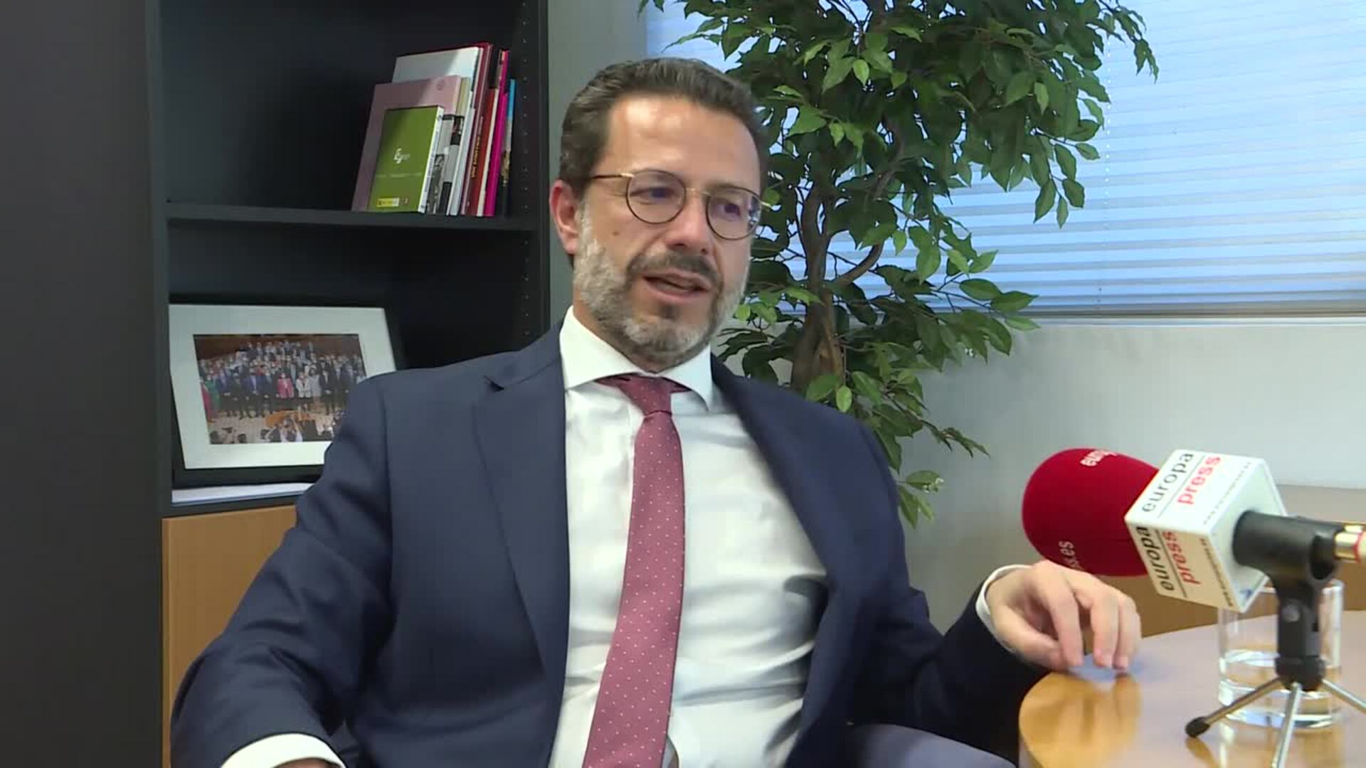 Madrid interpondrá un recurso previo ante el TC para frenar la armonización fiscal