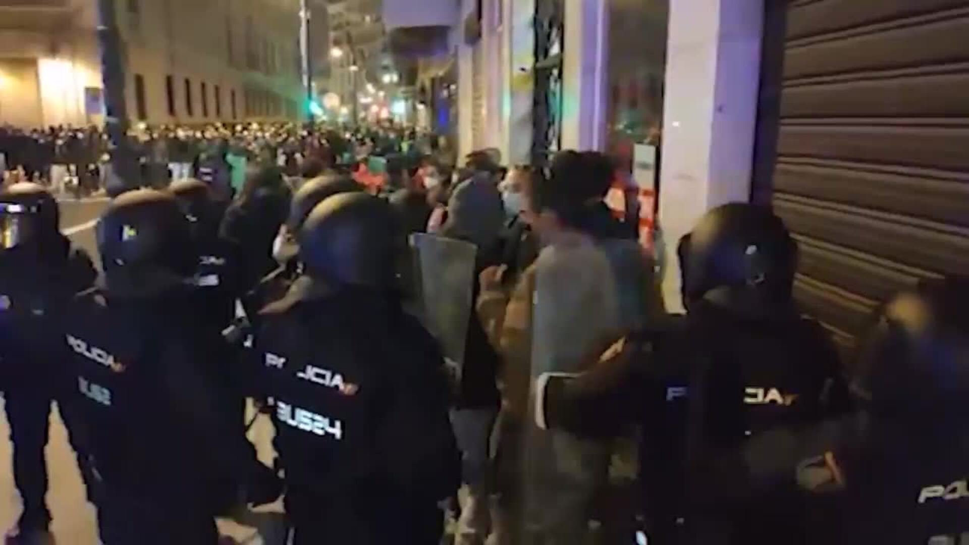 Segunda jornada de incidentes en Valencia en protesta por Hasel