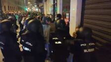 Otra noche de disturbios por Pablo Hasel en Barcelona y Valencia mientras reina la calma en Madrid