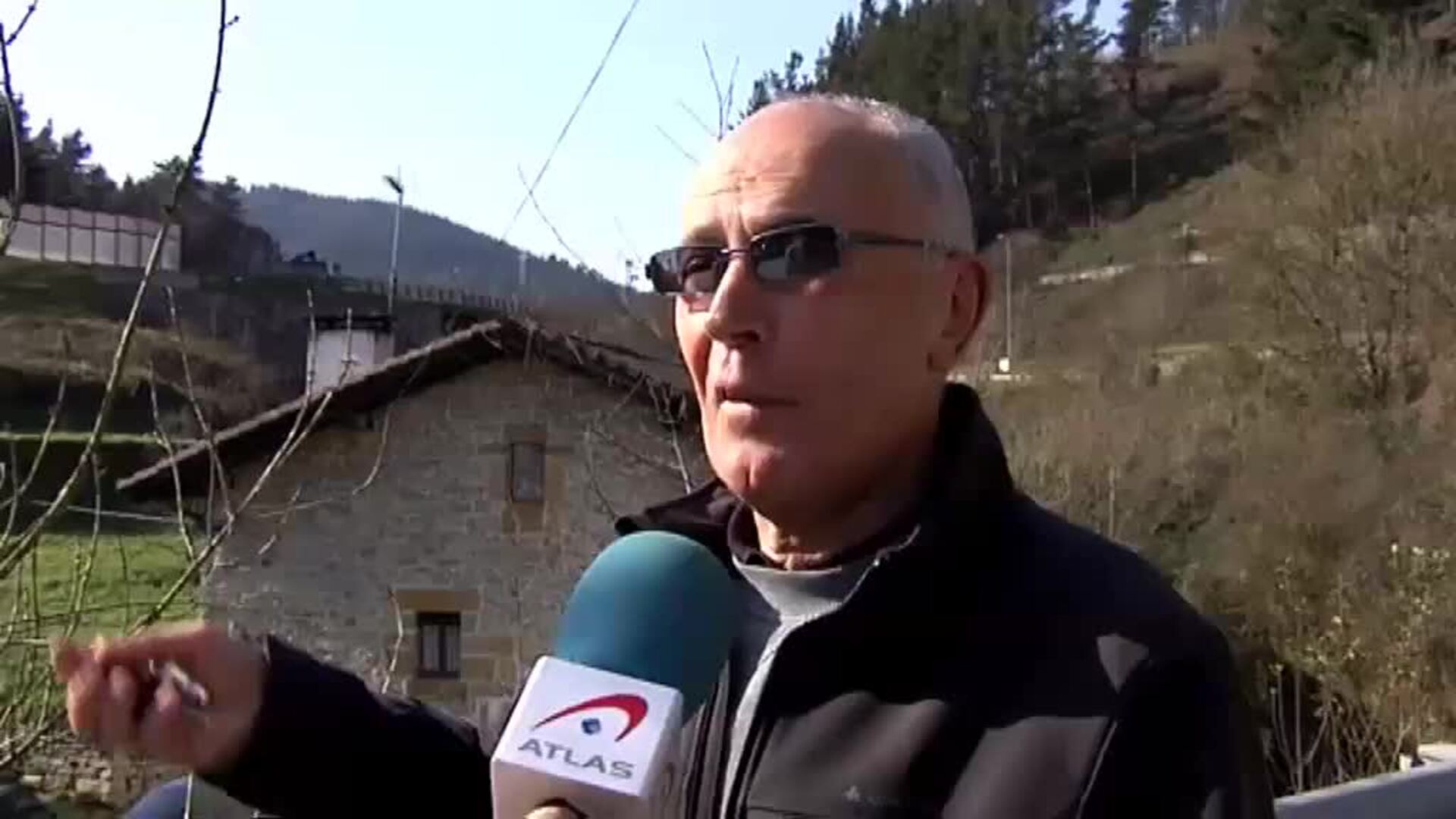 El terreno continúa inestable tras el desprendimiento del vertedero de Zaldívar, en Vizcaya